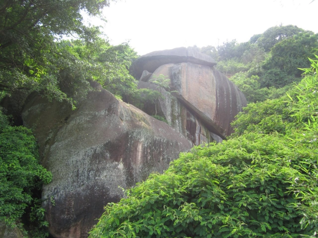 玉石嶺景点