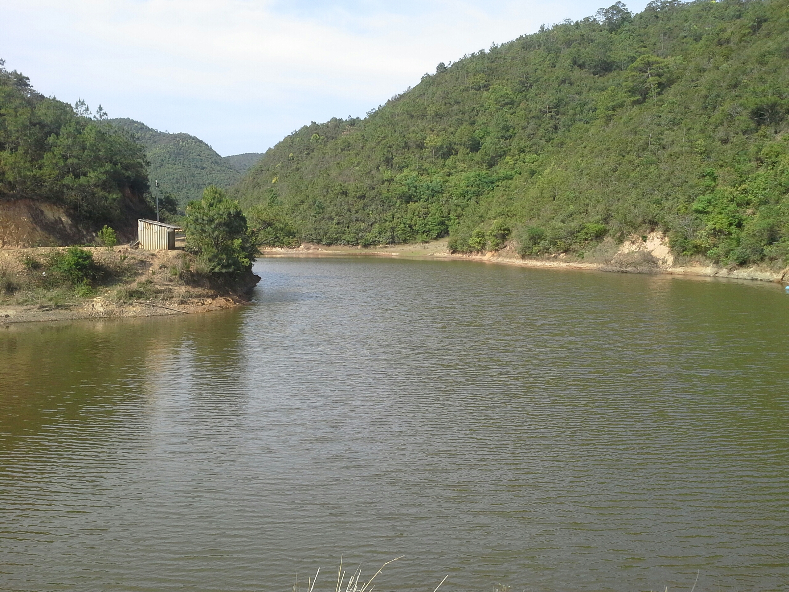 麻地冲水库