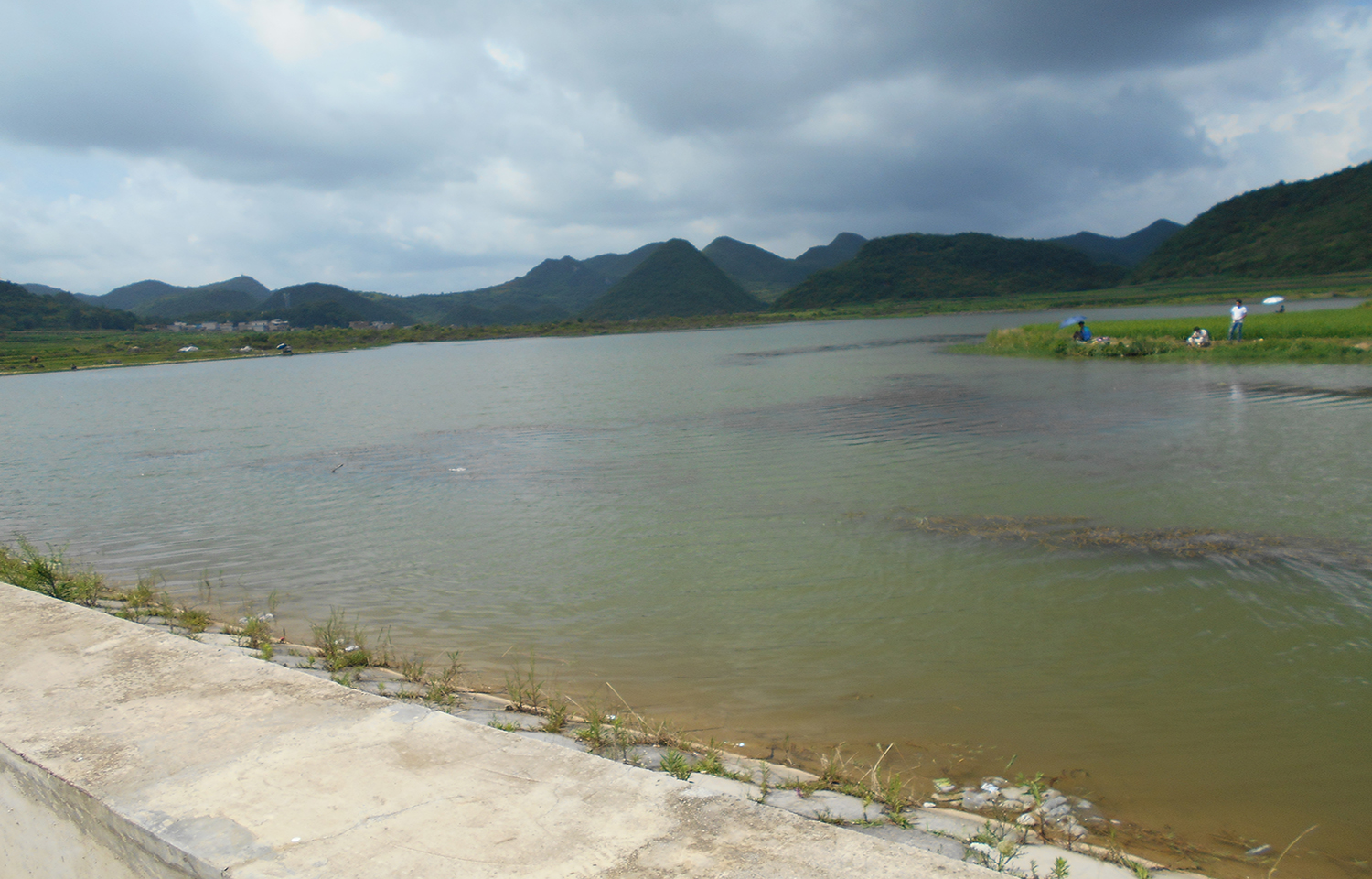 破岩水库