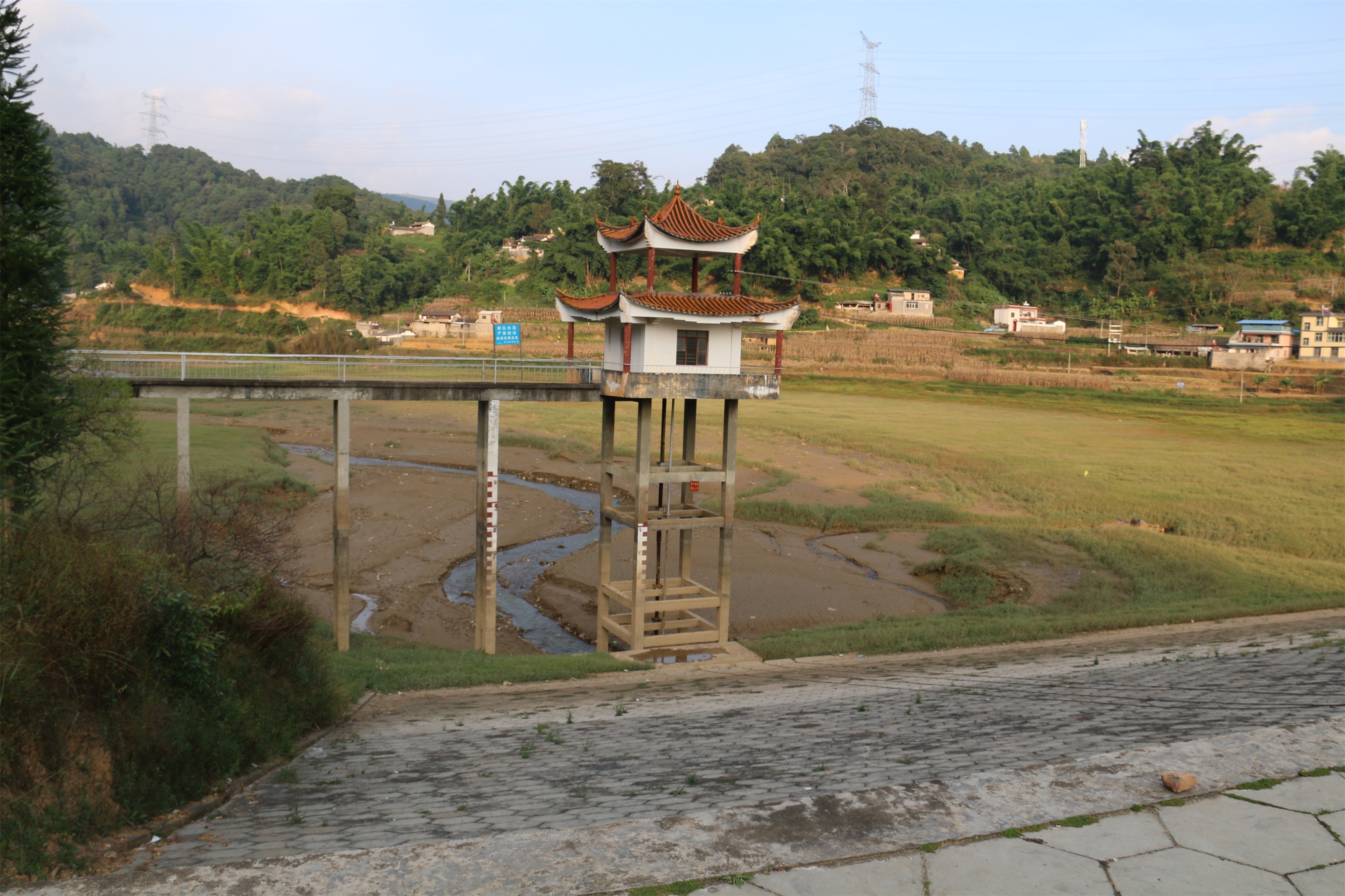 须立水库