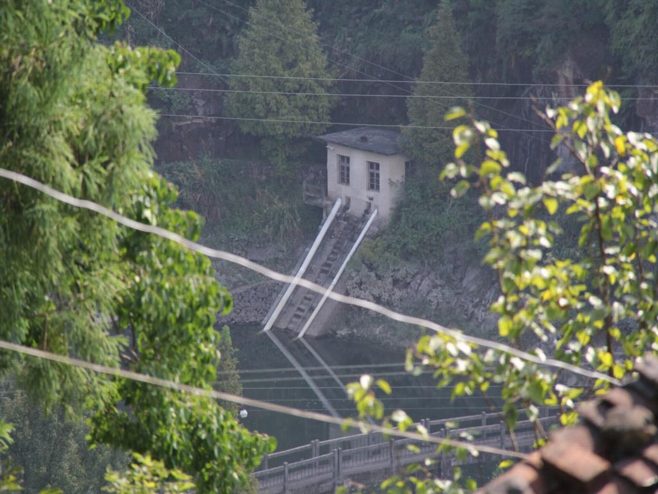 靛青山水库