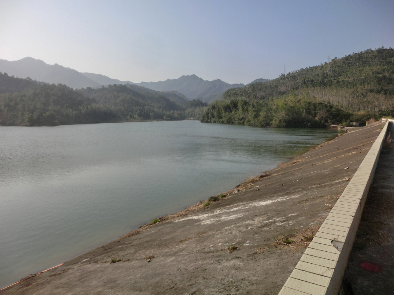 放鸡岭水库