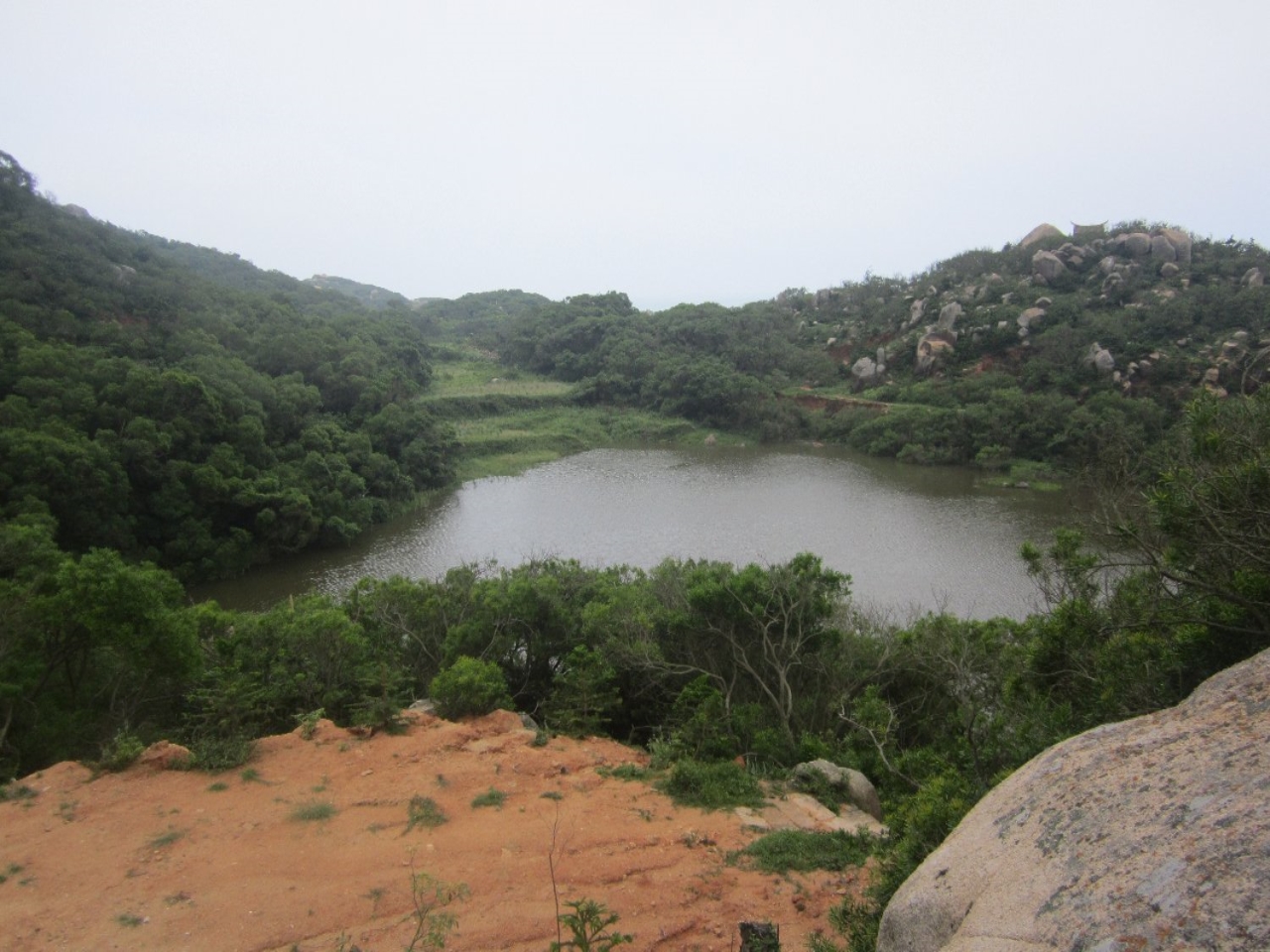 东边山水库