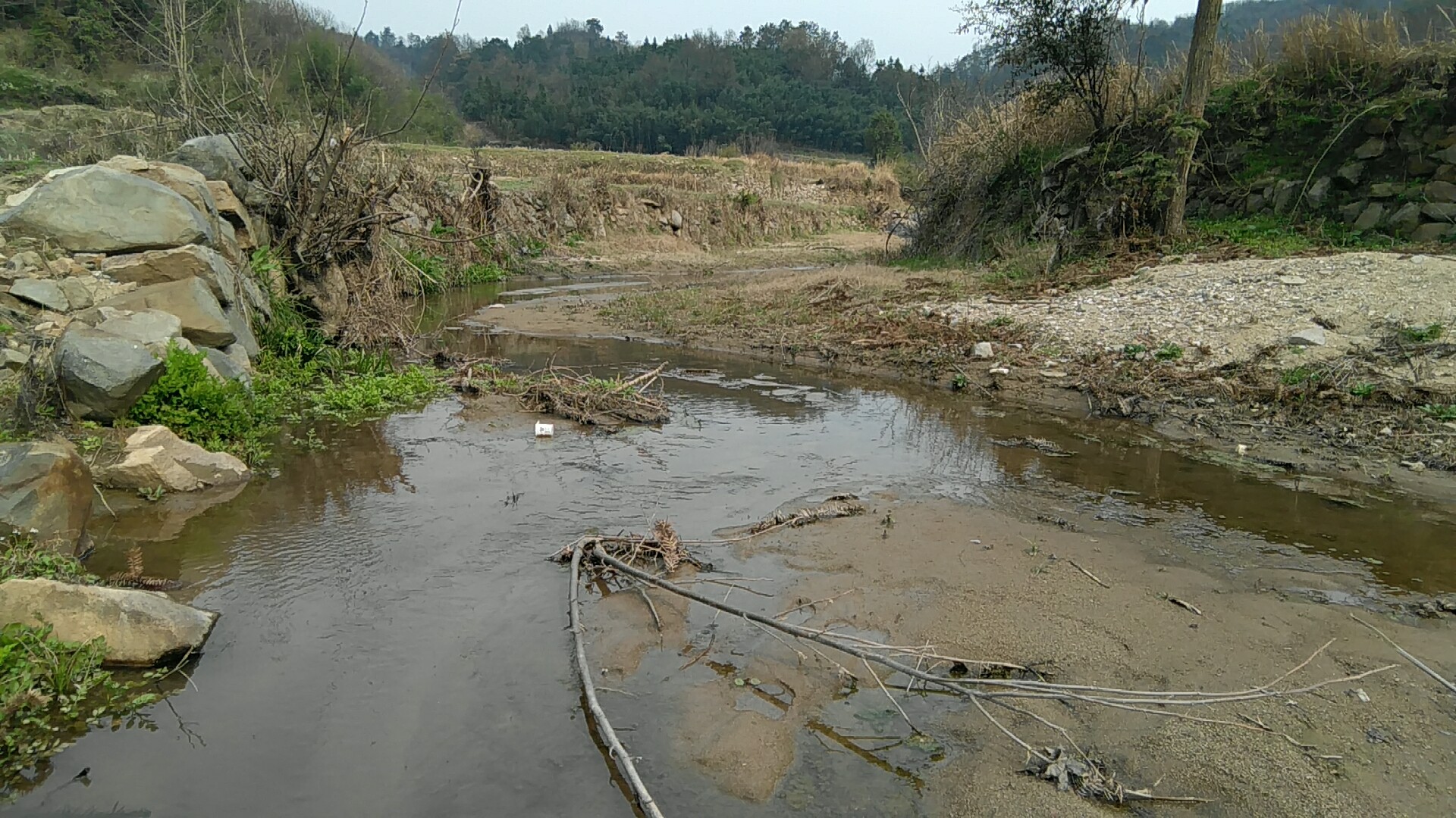 胡水冲河河谷