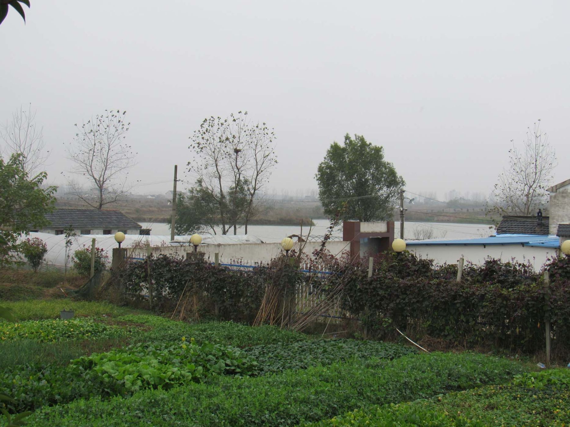 坝边水库