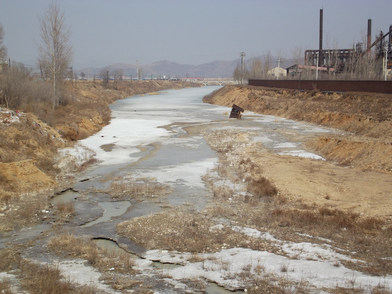 东小河