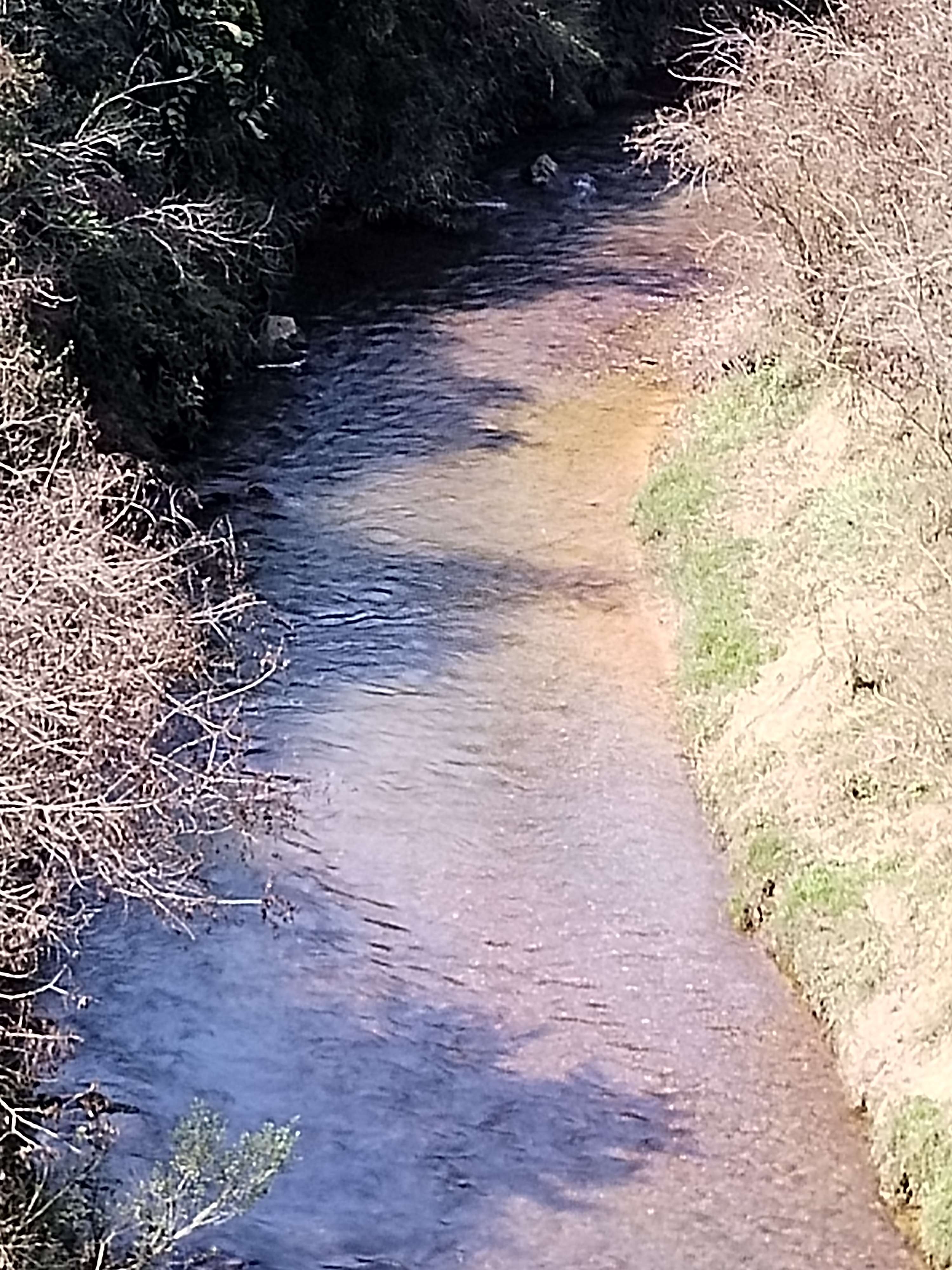 滚郎河