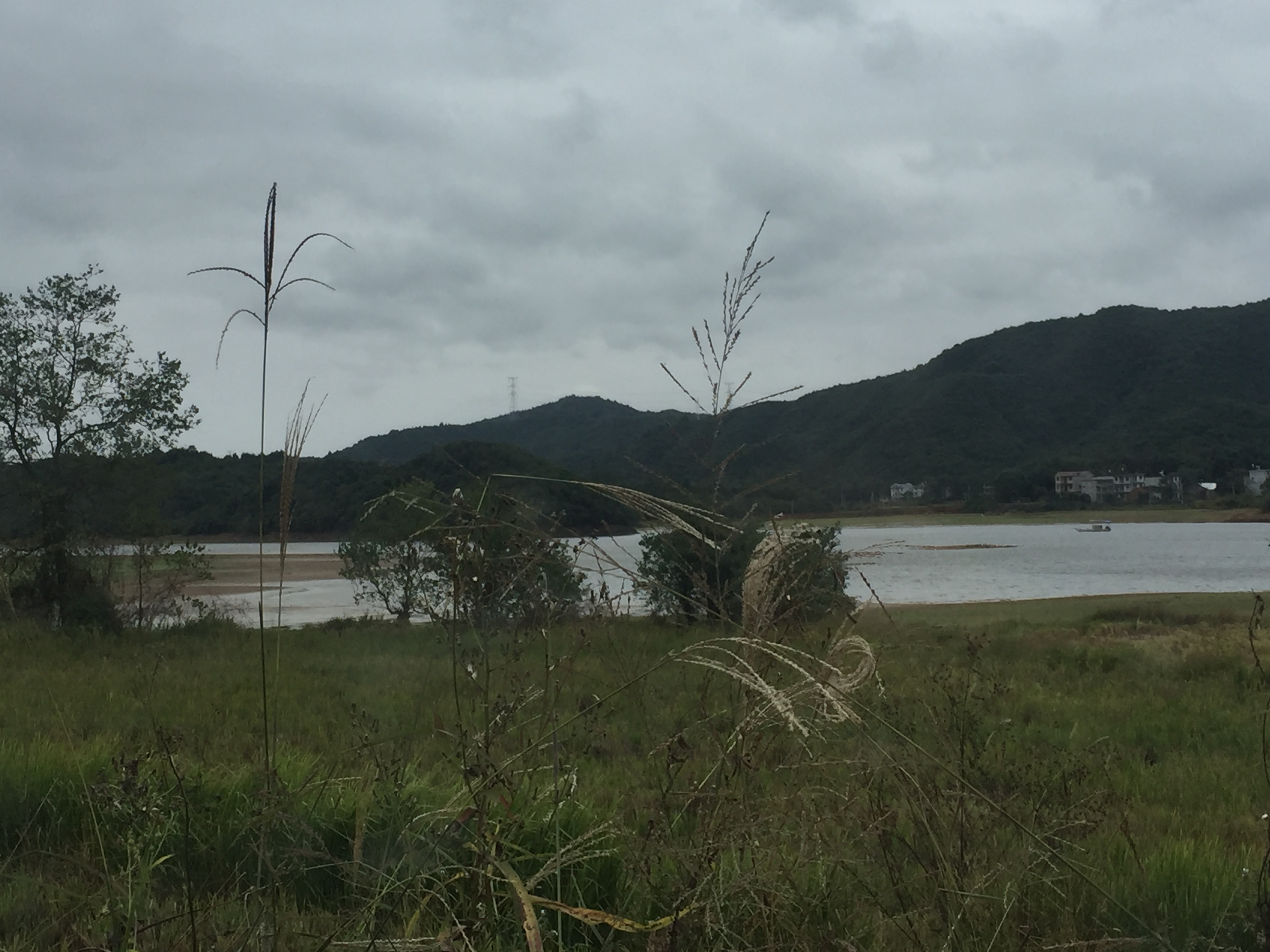 月亮湖风景区