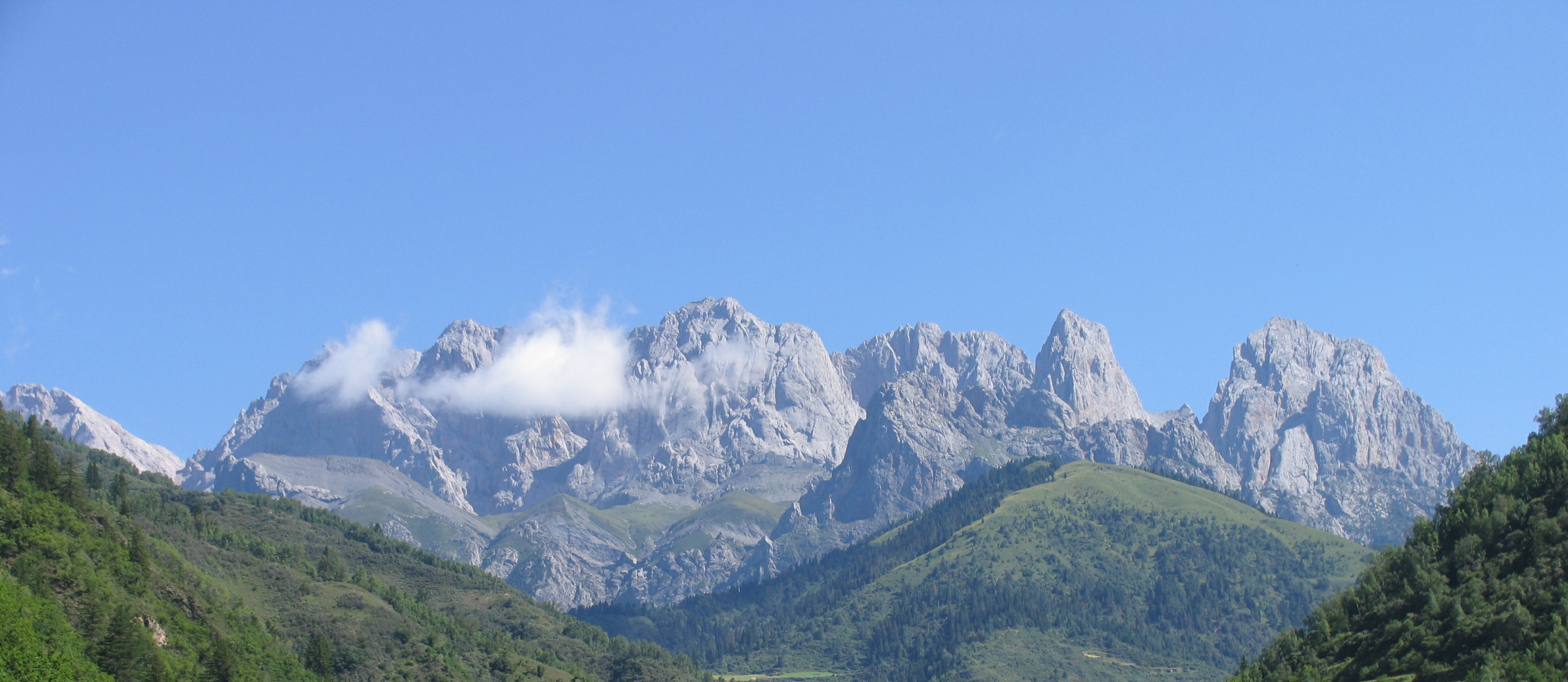 措美峰景区