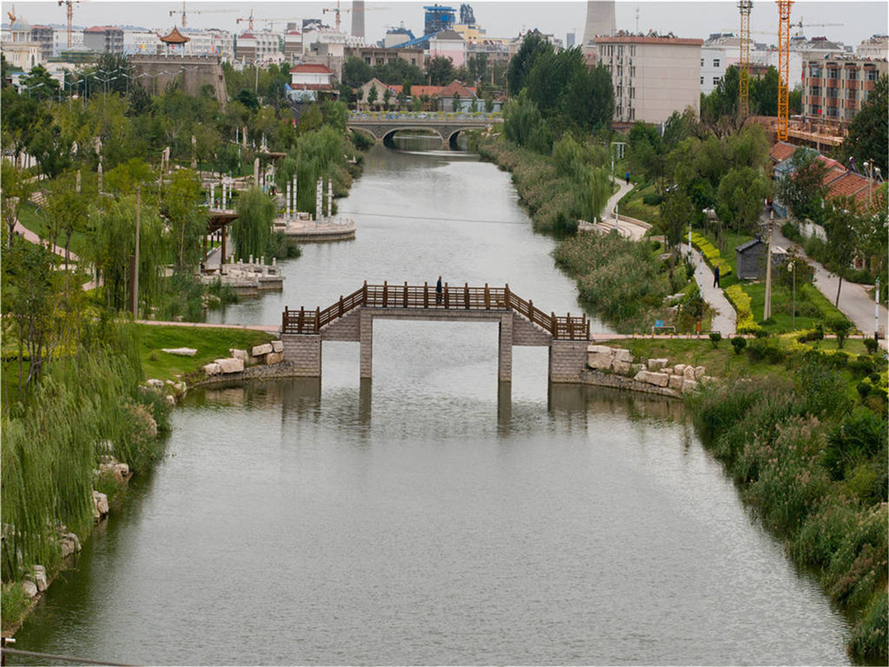 南护城河公园