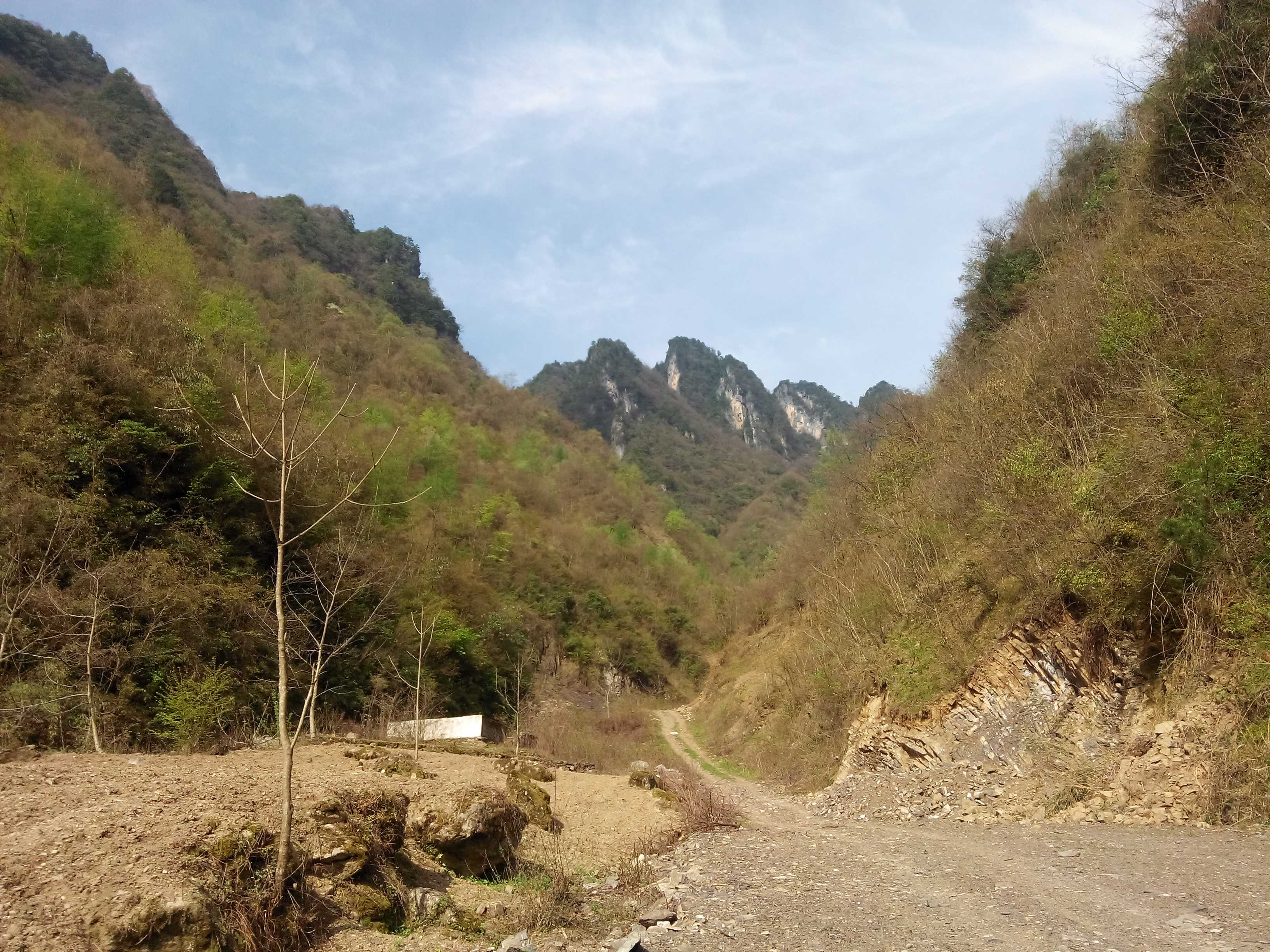 石锣山