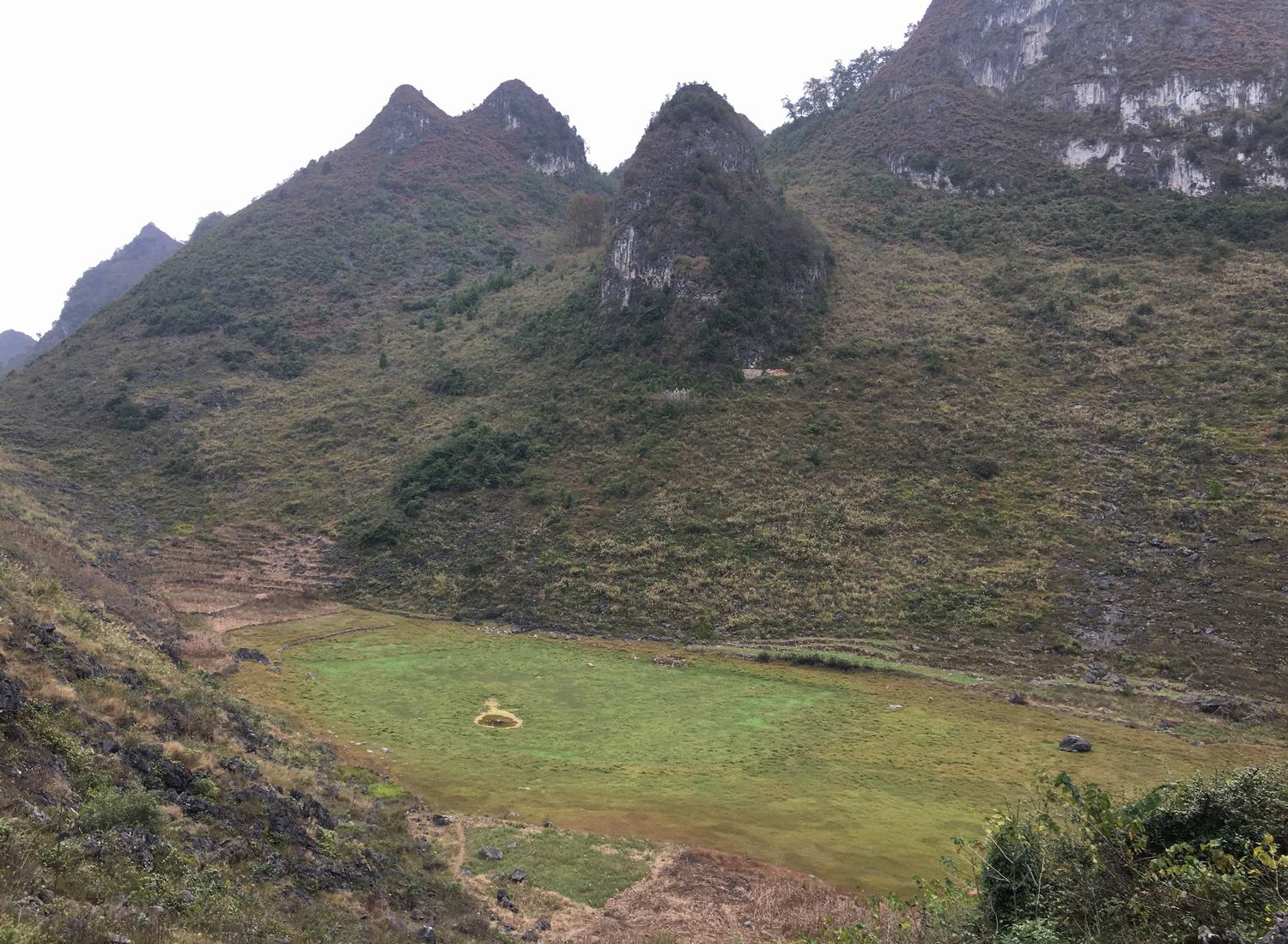 龙盘天池