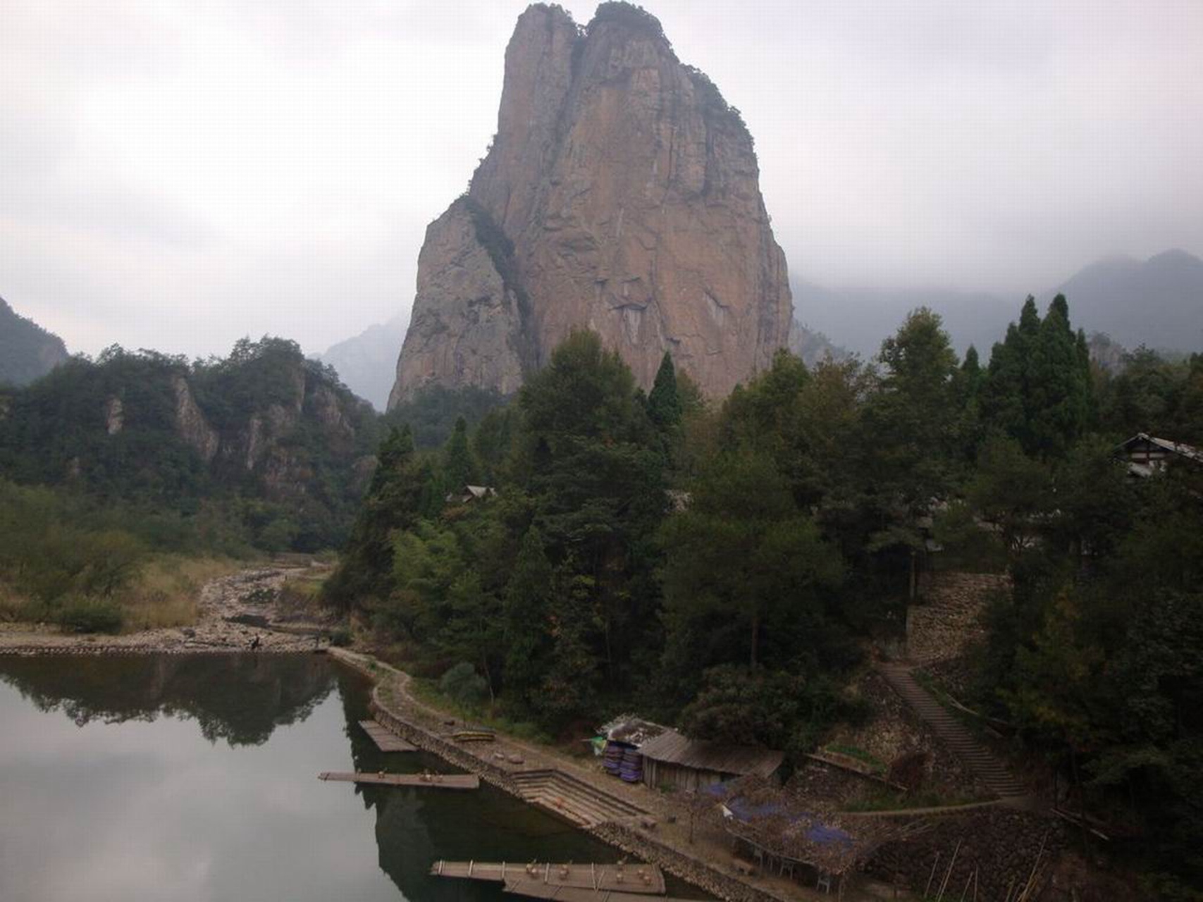 石桅岩风景区