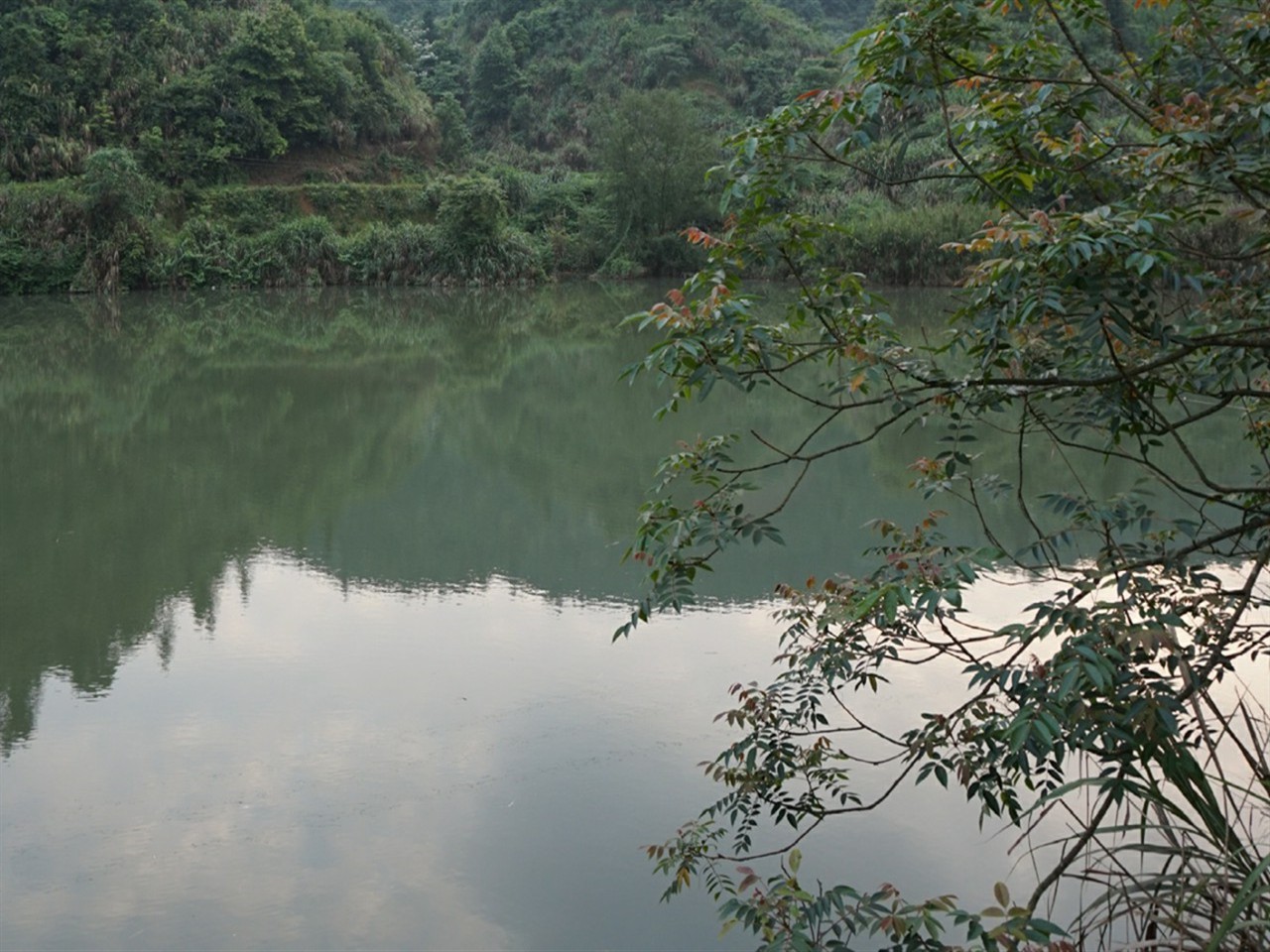 深发水库