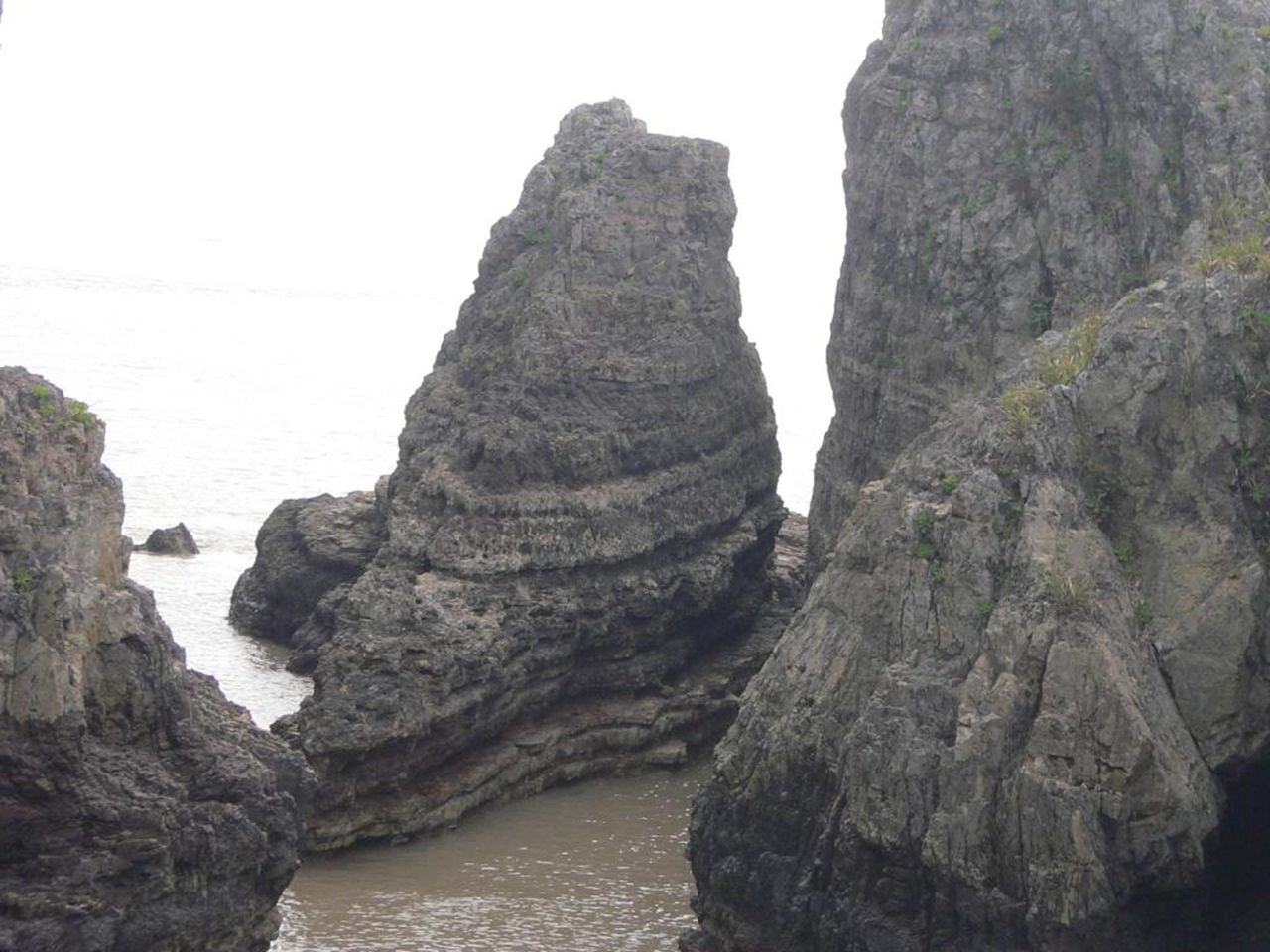 悬鹁鸪岛景区