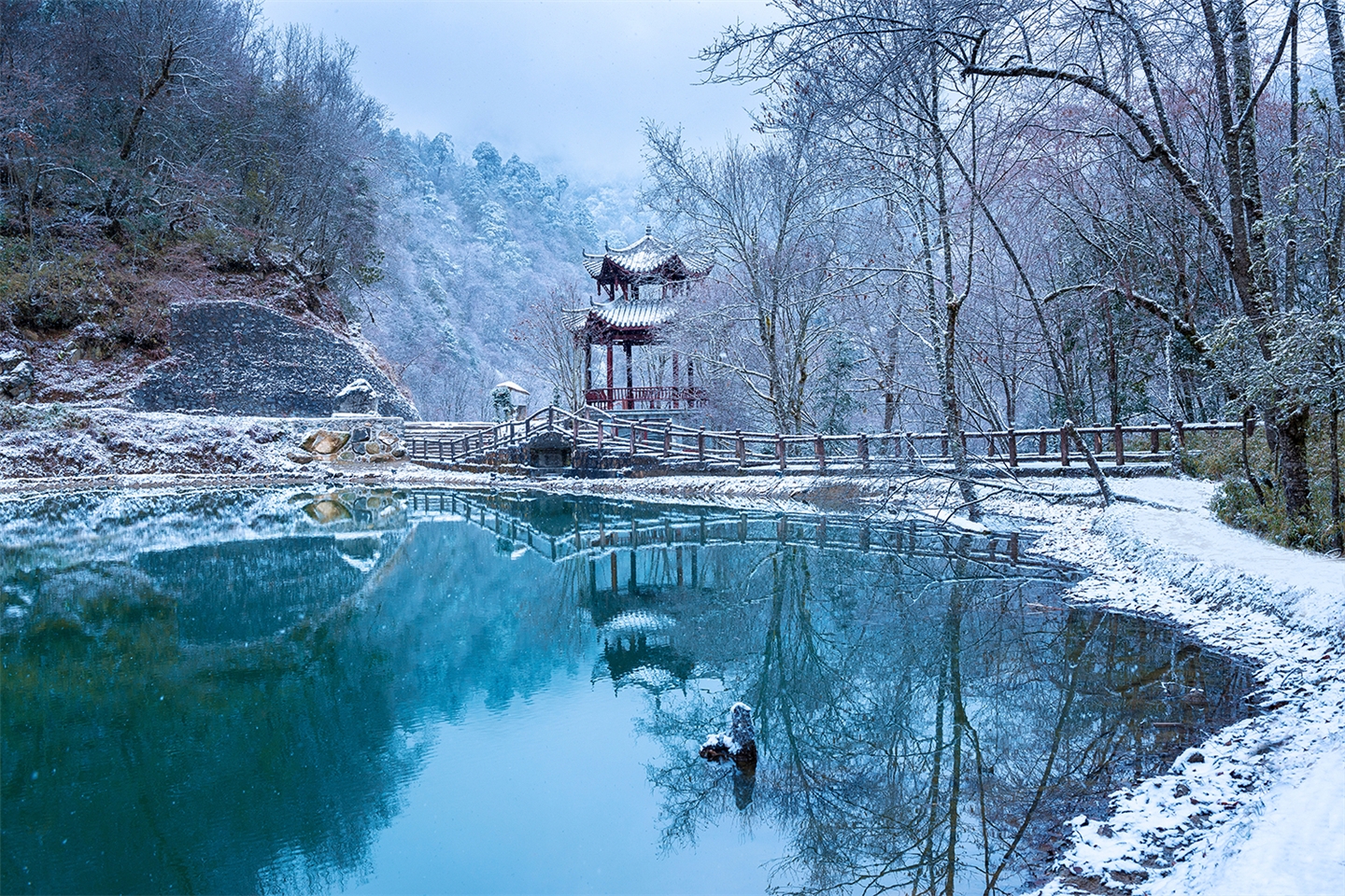 鹿池