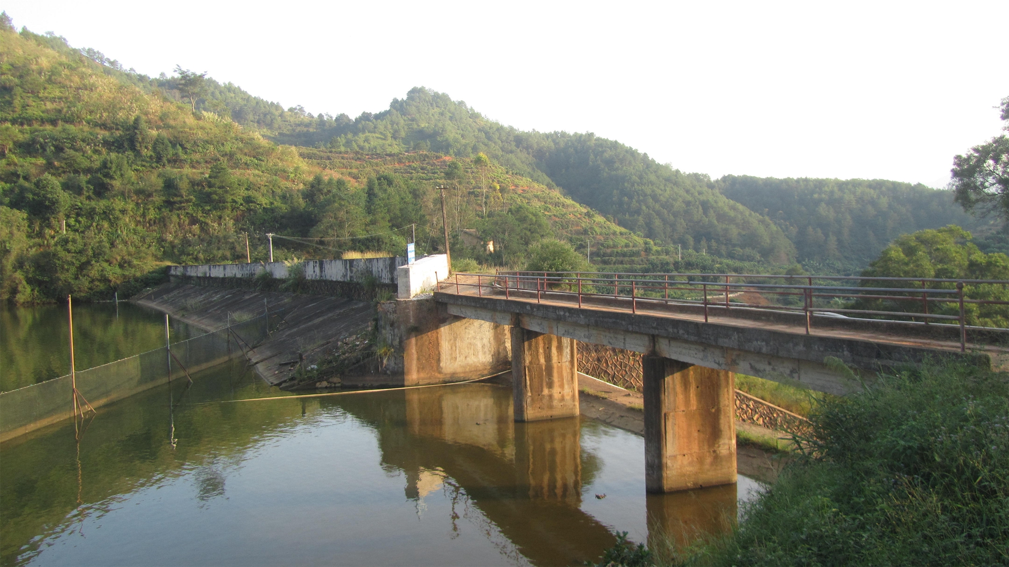 石泉坝水库