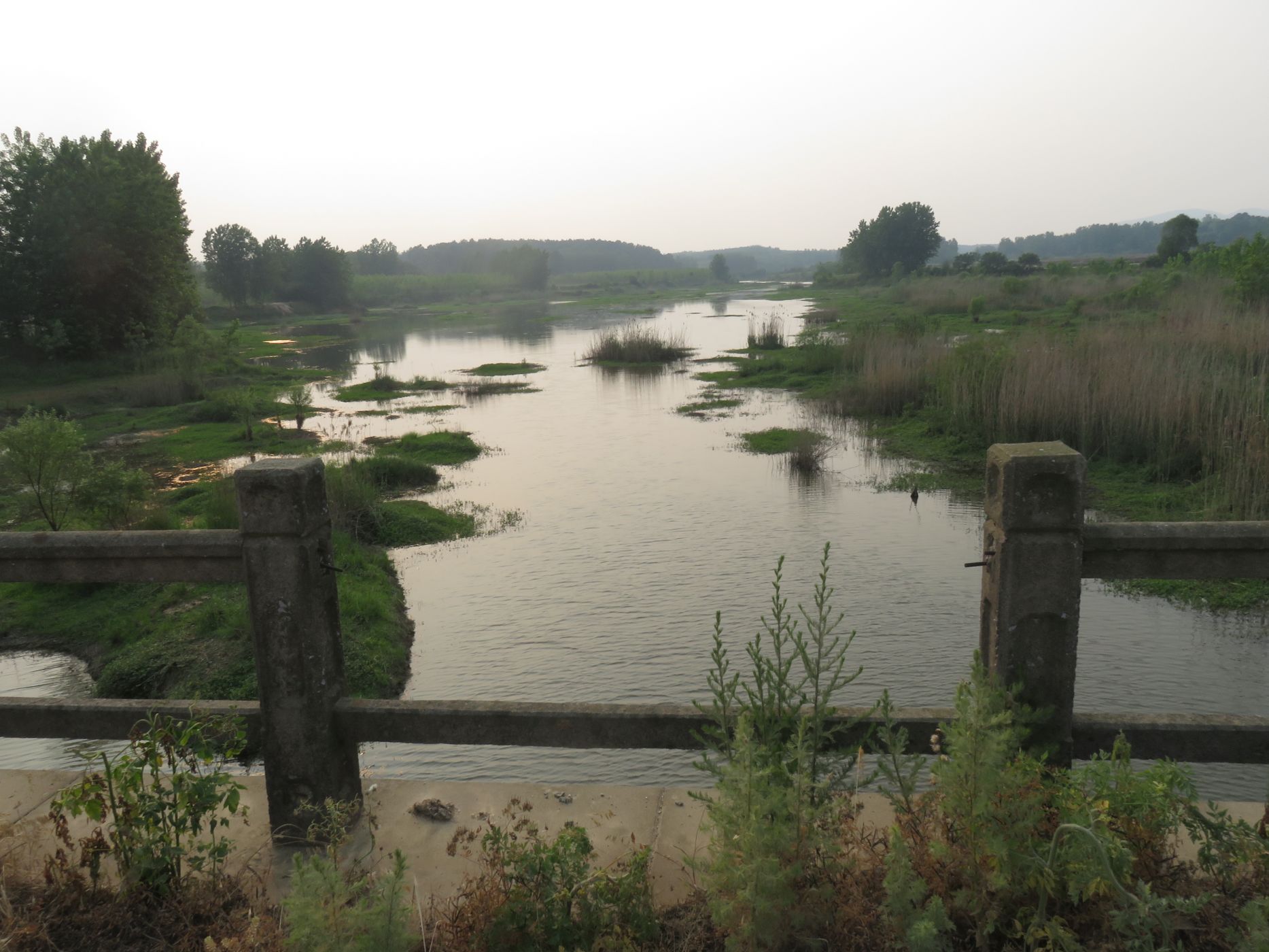 大邵滚水坝水库