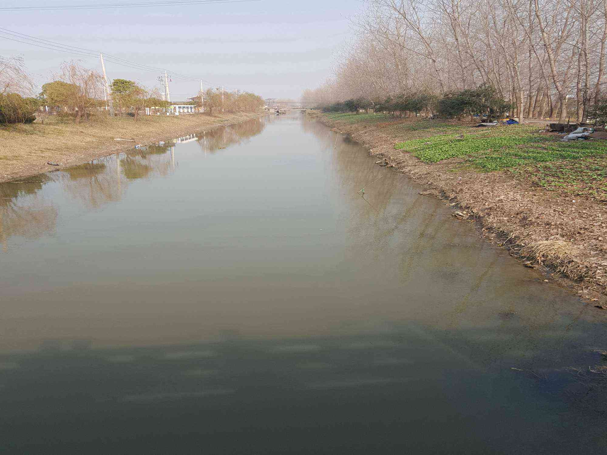 东风河