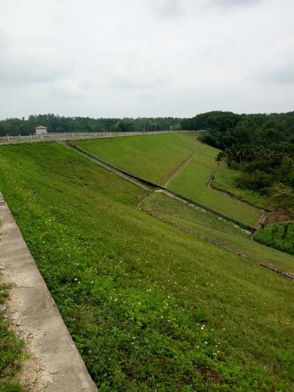 雷公滩水库