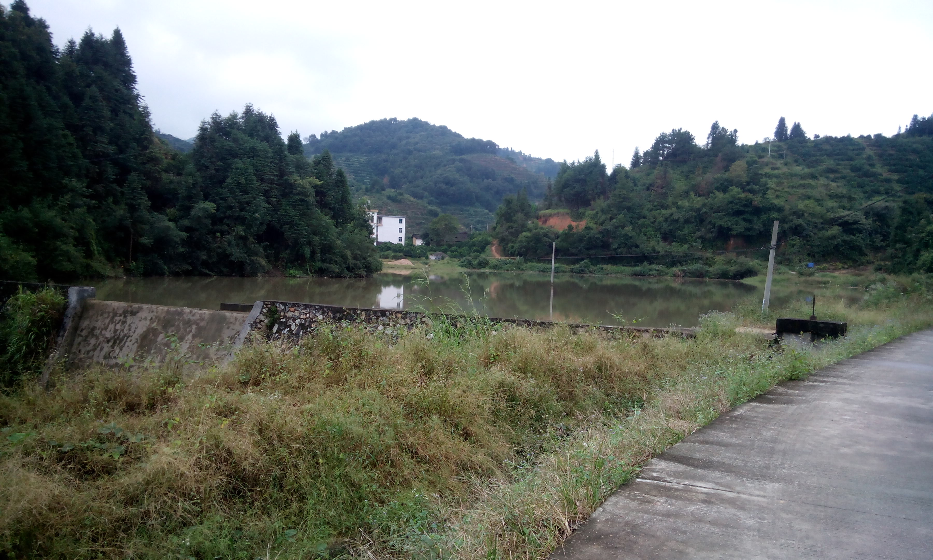 迳口村凤形下水库