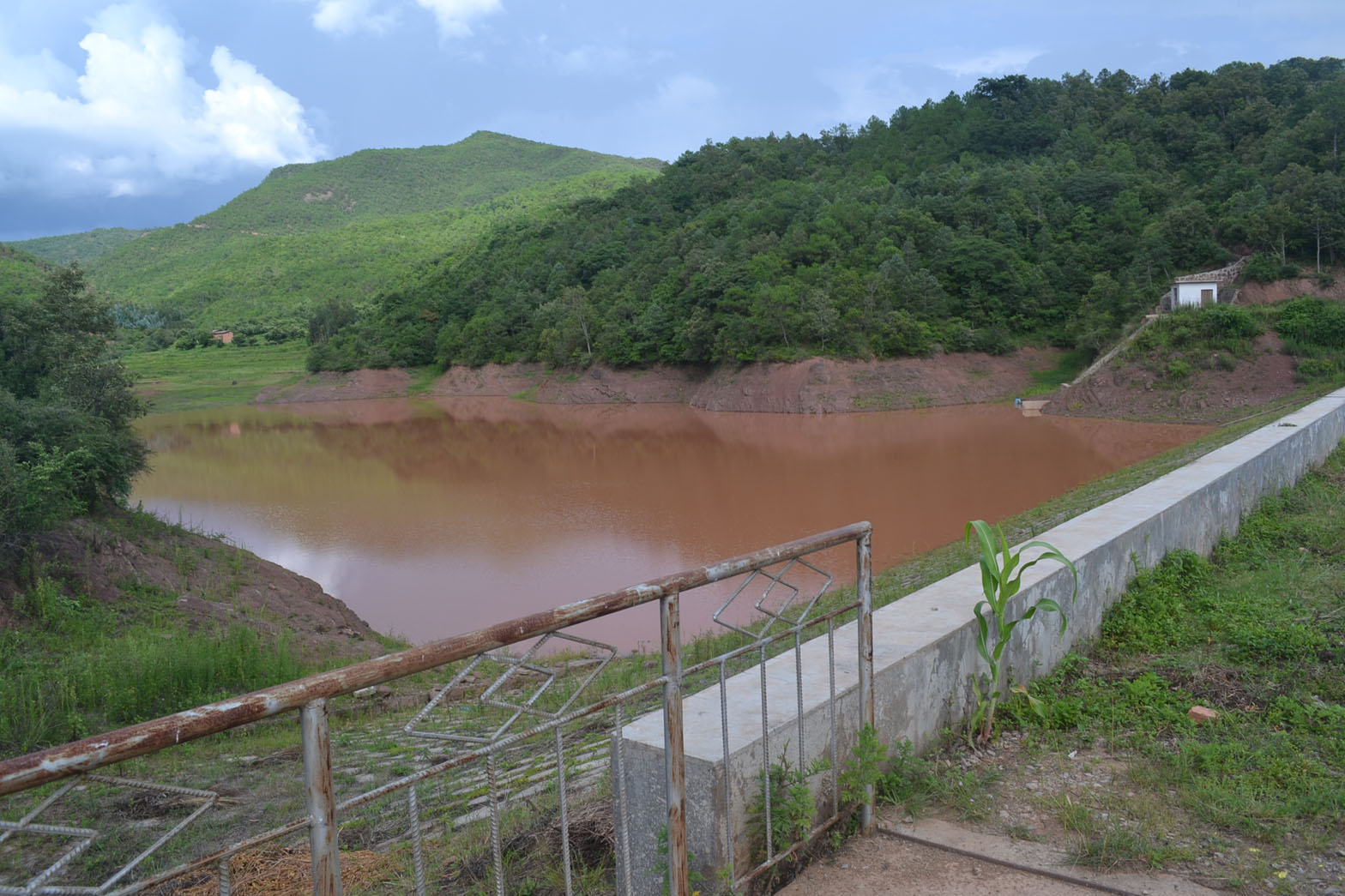 小长冲水库