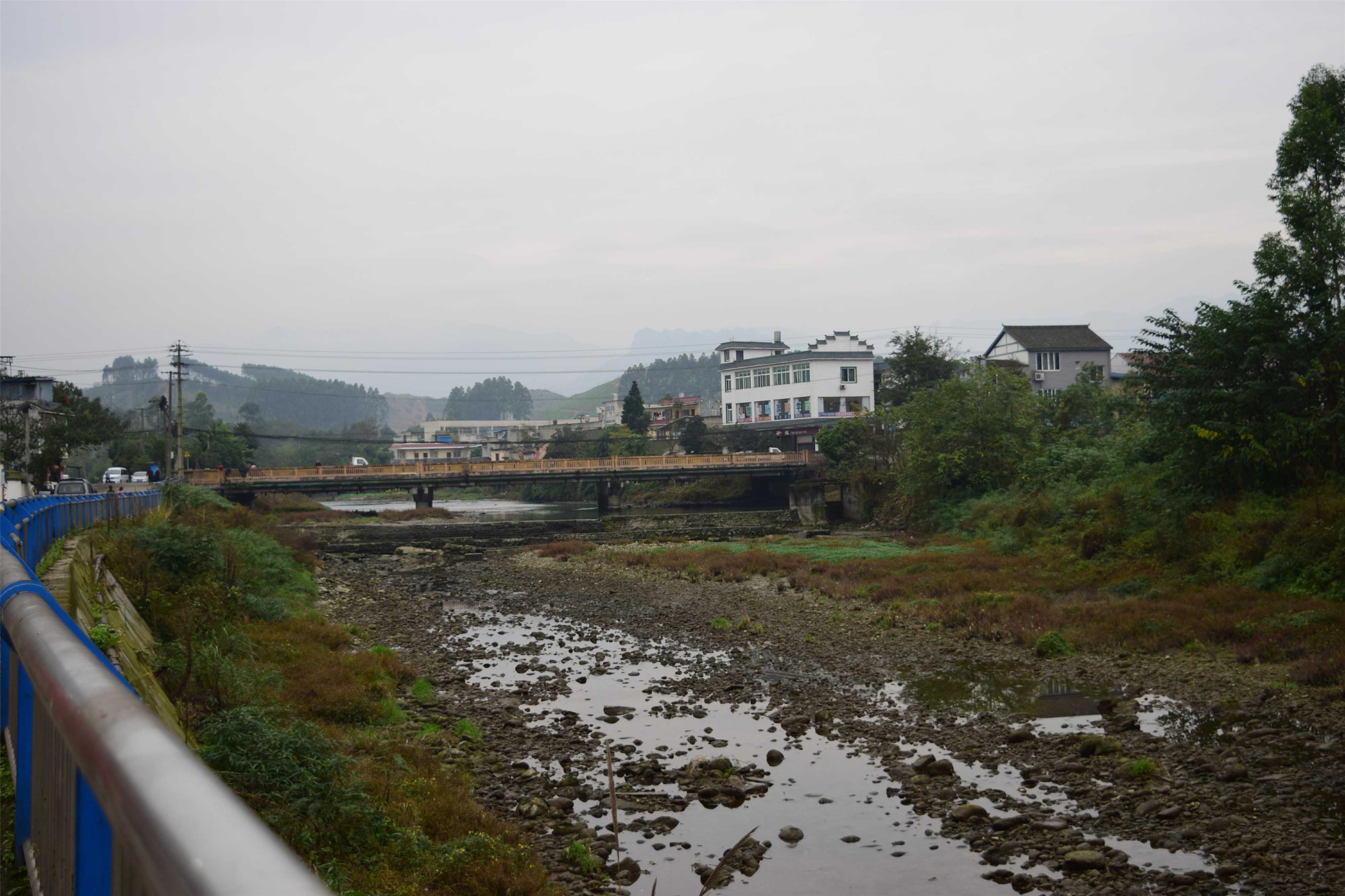 鸭子河