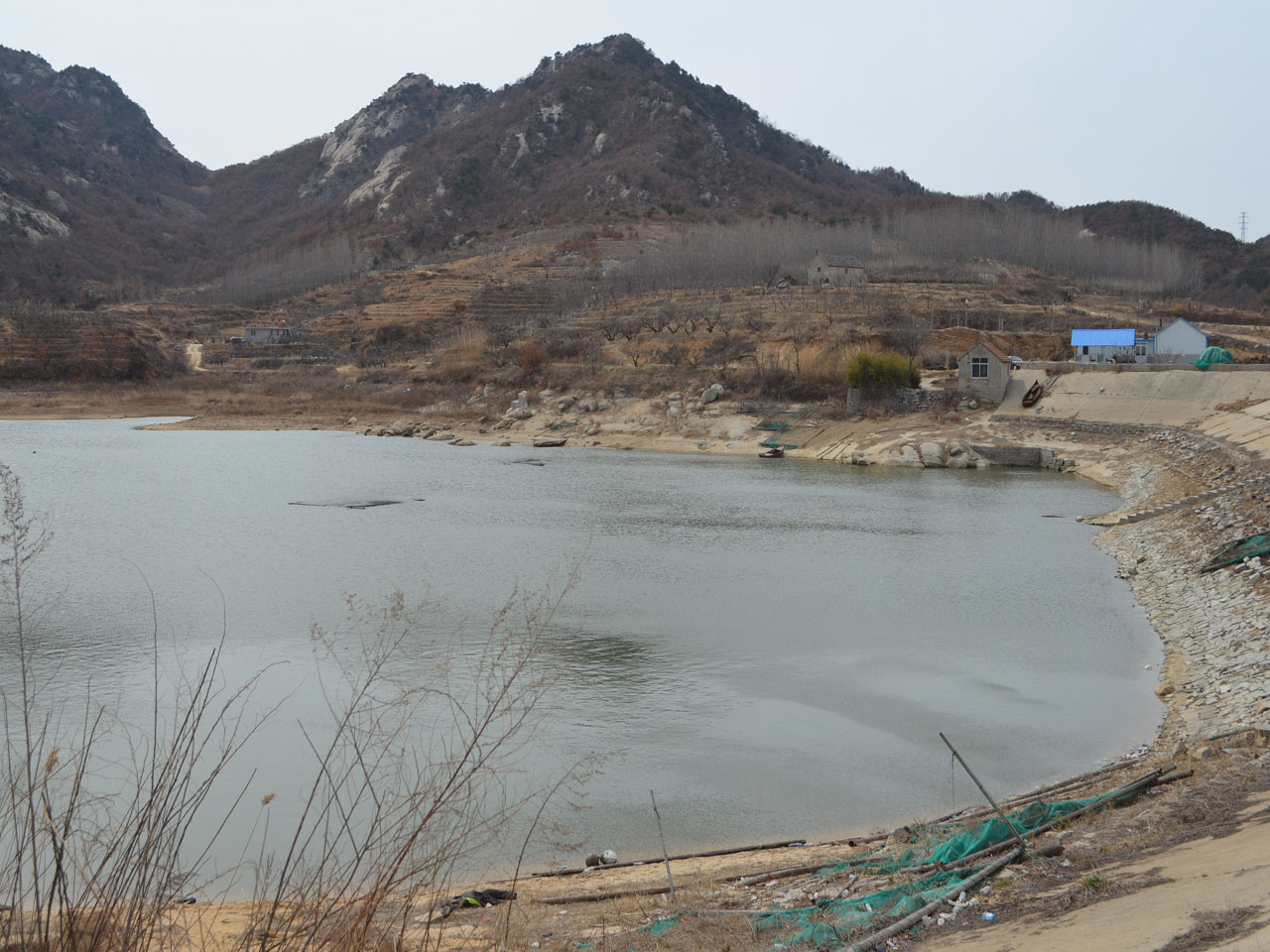 东峒岭村南水库