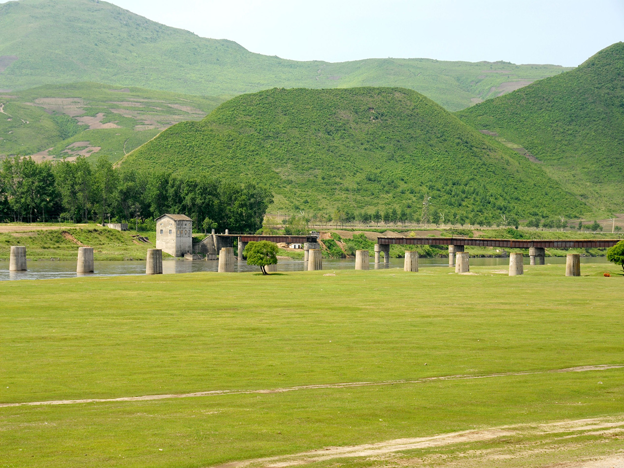 甩湾子断桥