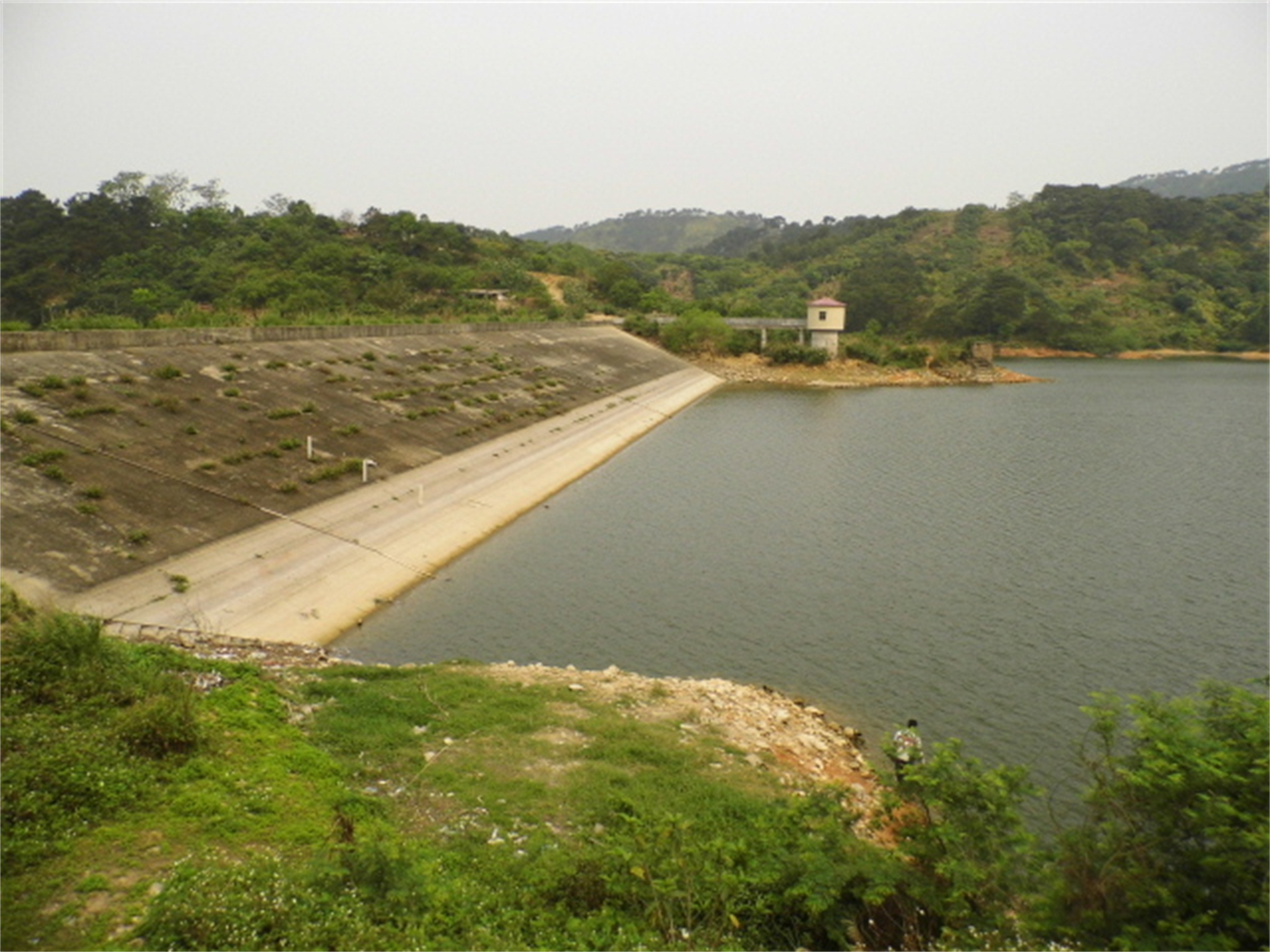 英雄岭水库