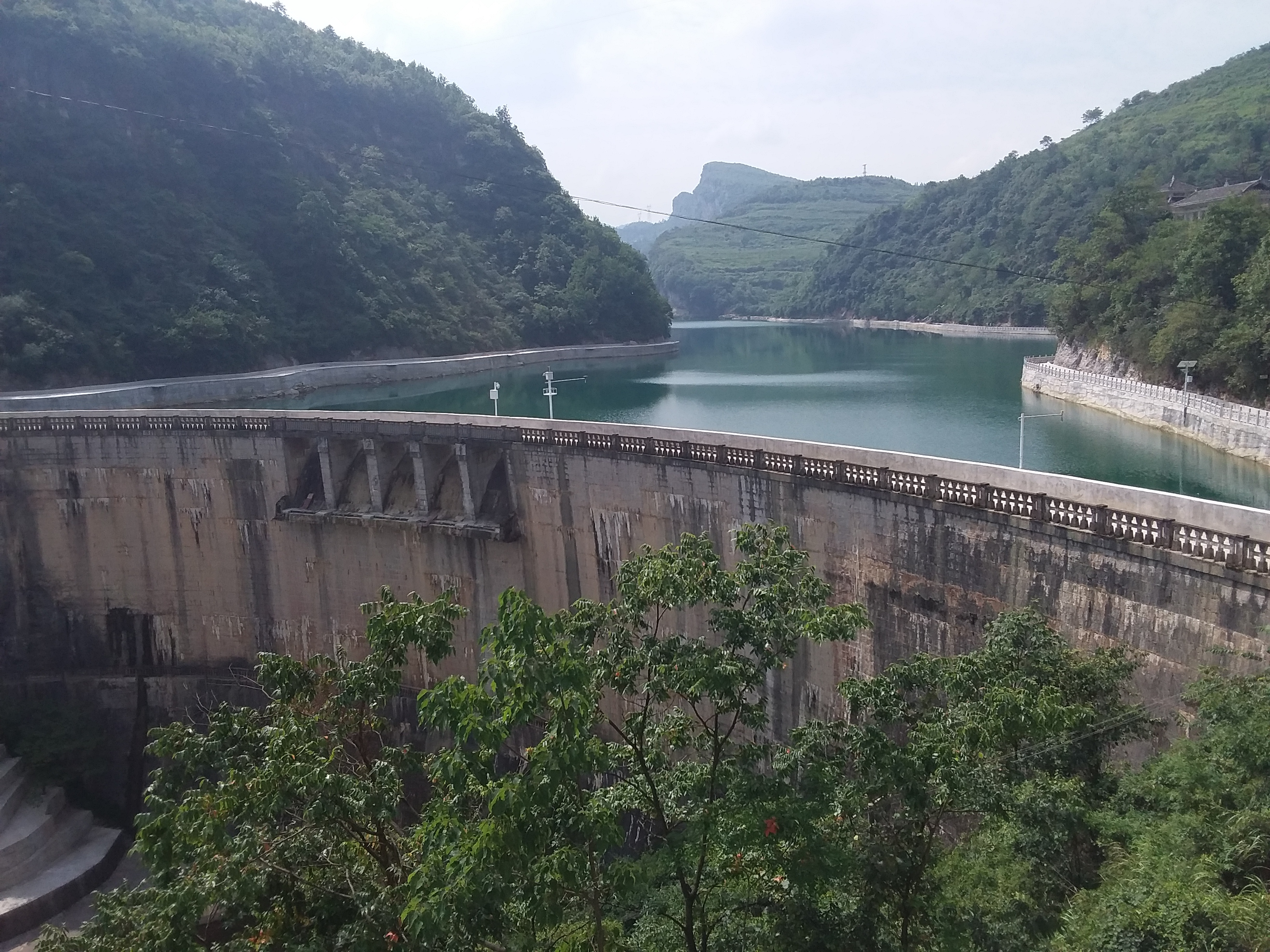 贵州永乐龙湖水利风景区