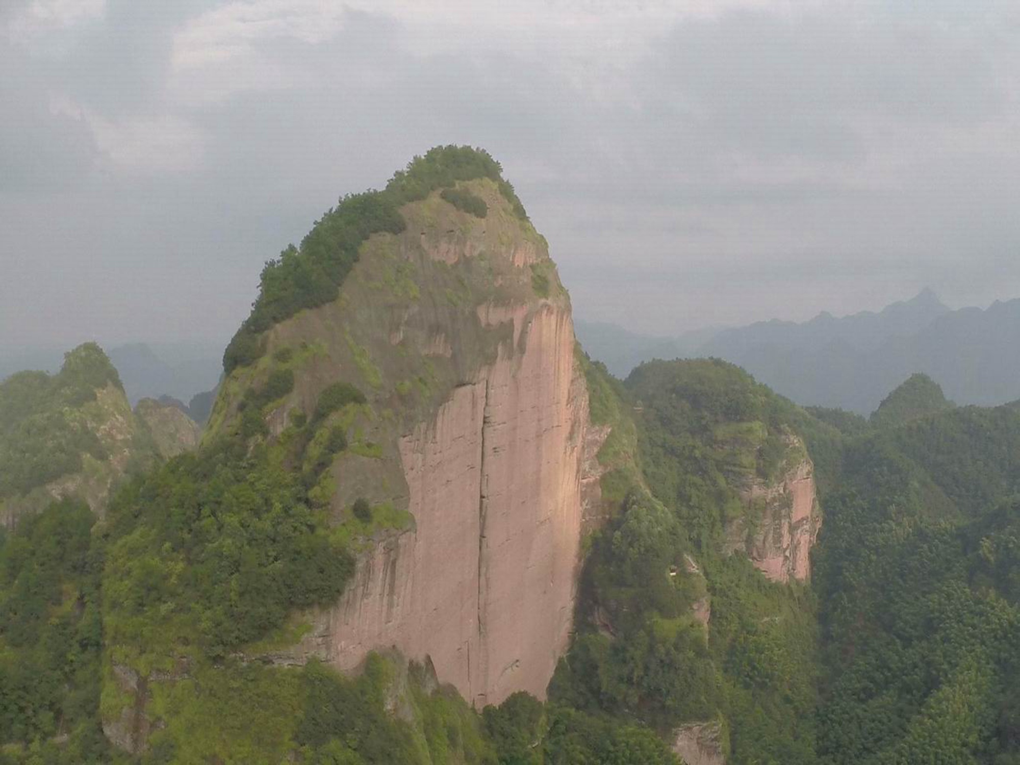 大红岩清风寨自然保护小区