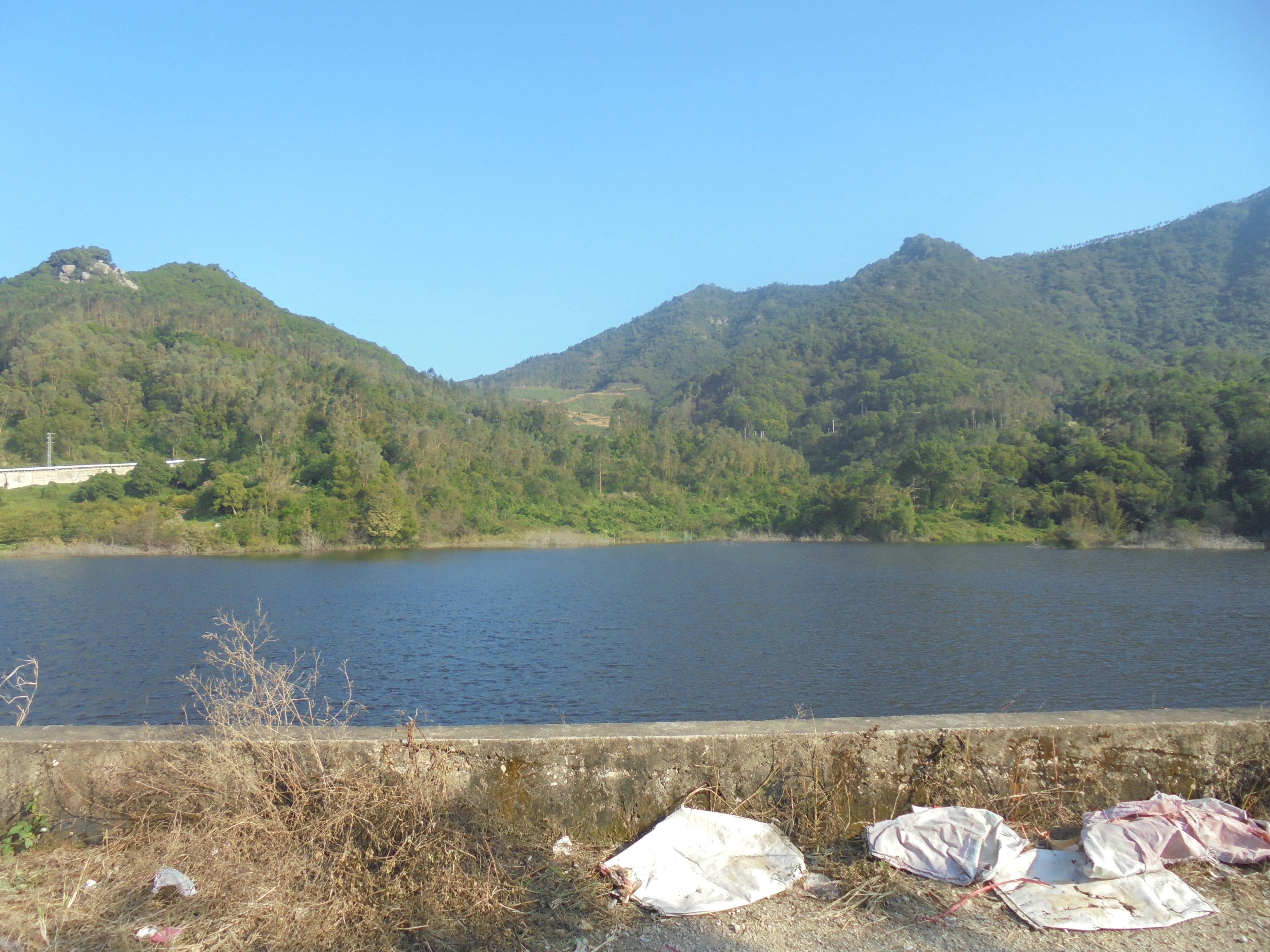 鸡肠岭水库