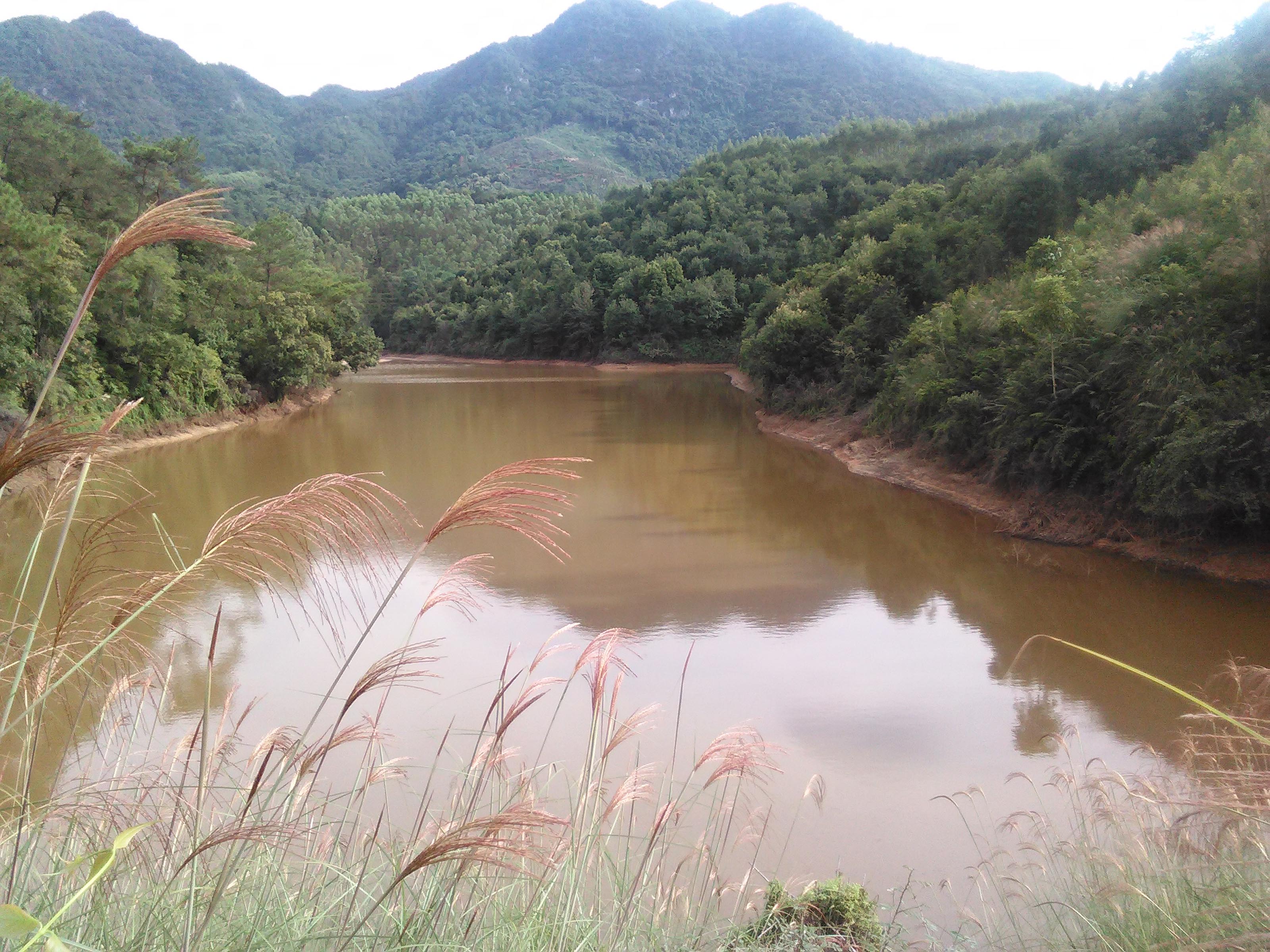 龙崩水库