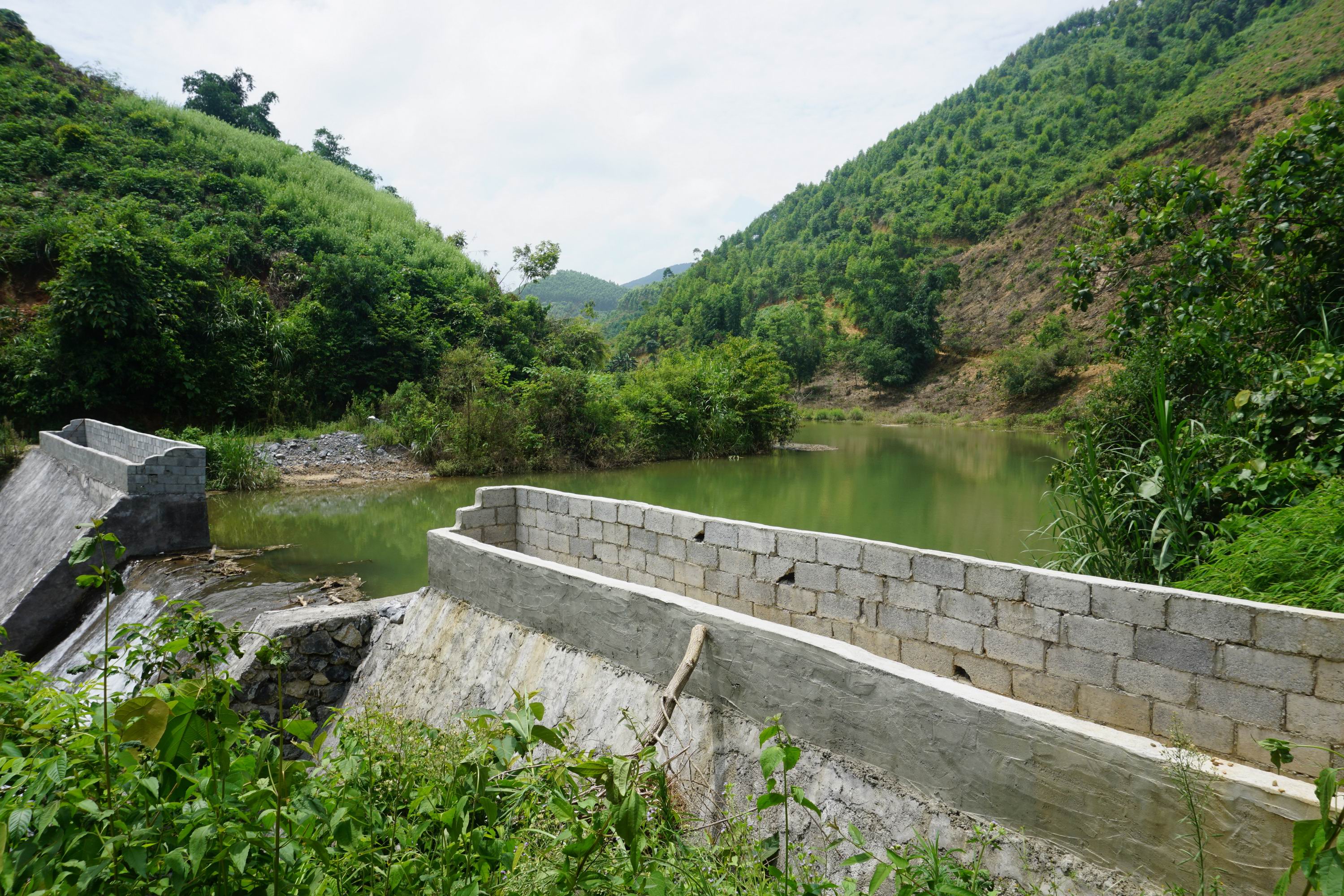 百龙水库