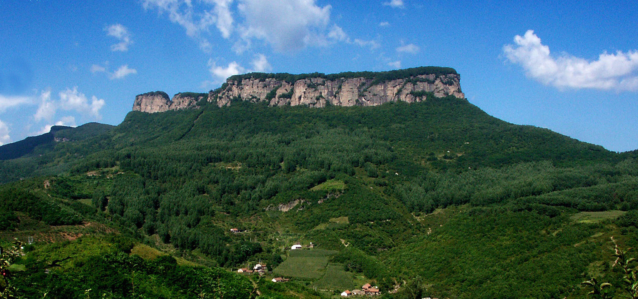 五女山风景区