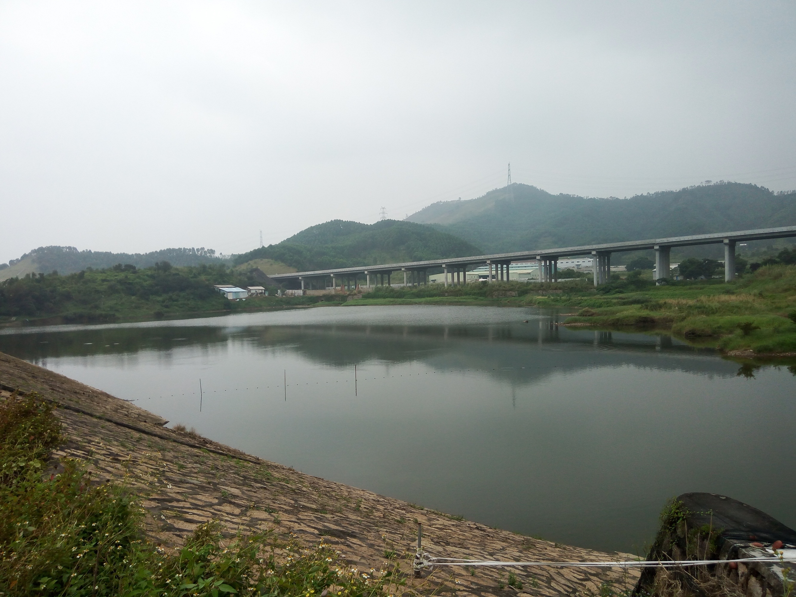 鹤陇山水库