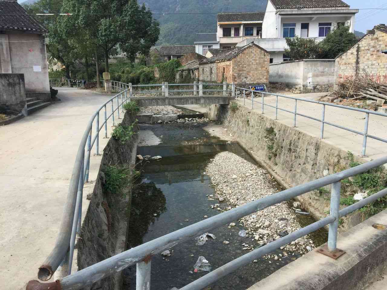 西岙小溪坑