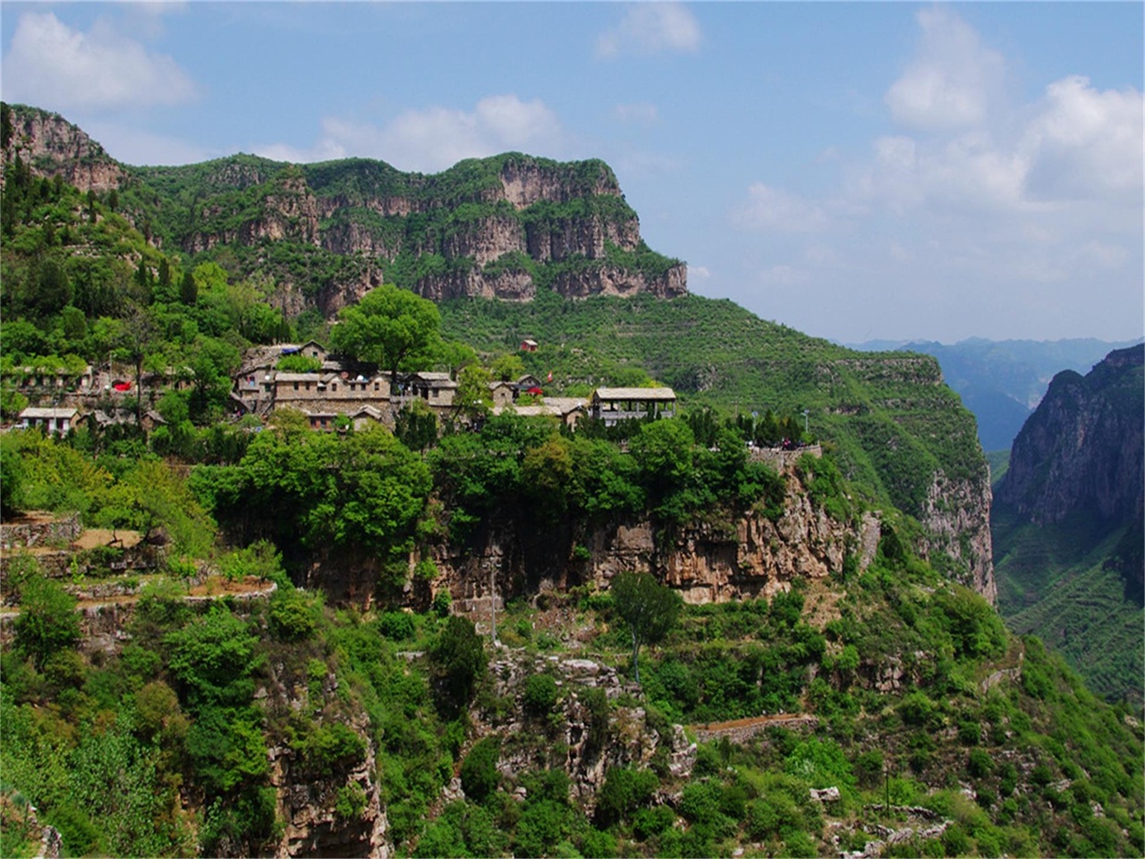 岳家寨风景区