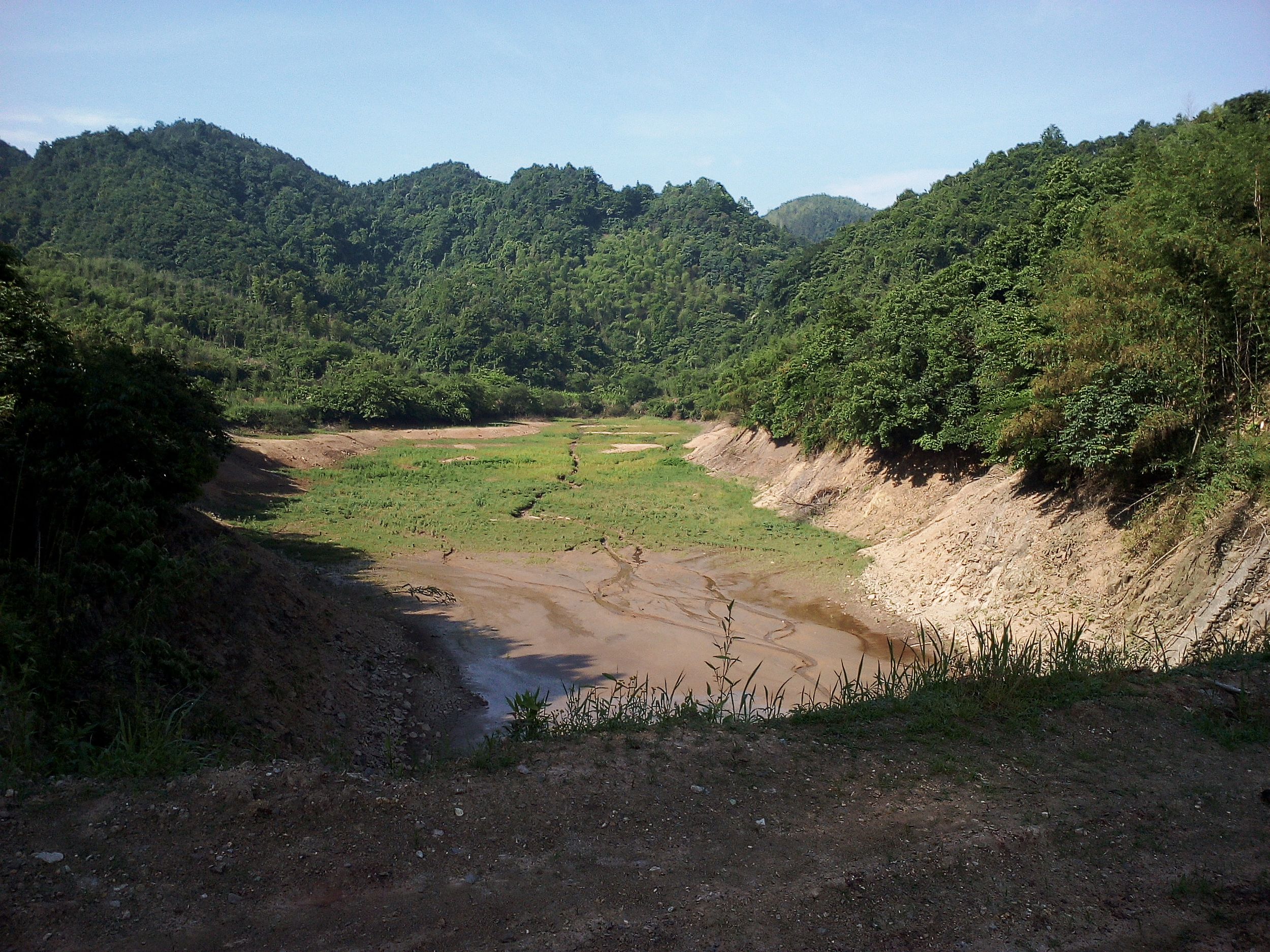 新登老坞岭山塘水库