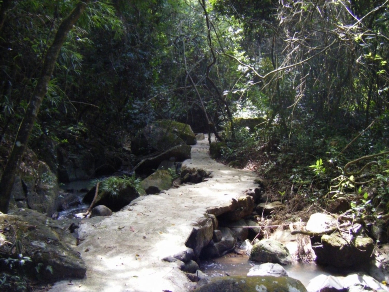 龙凤峡谷