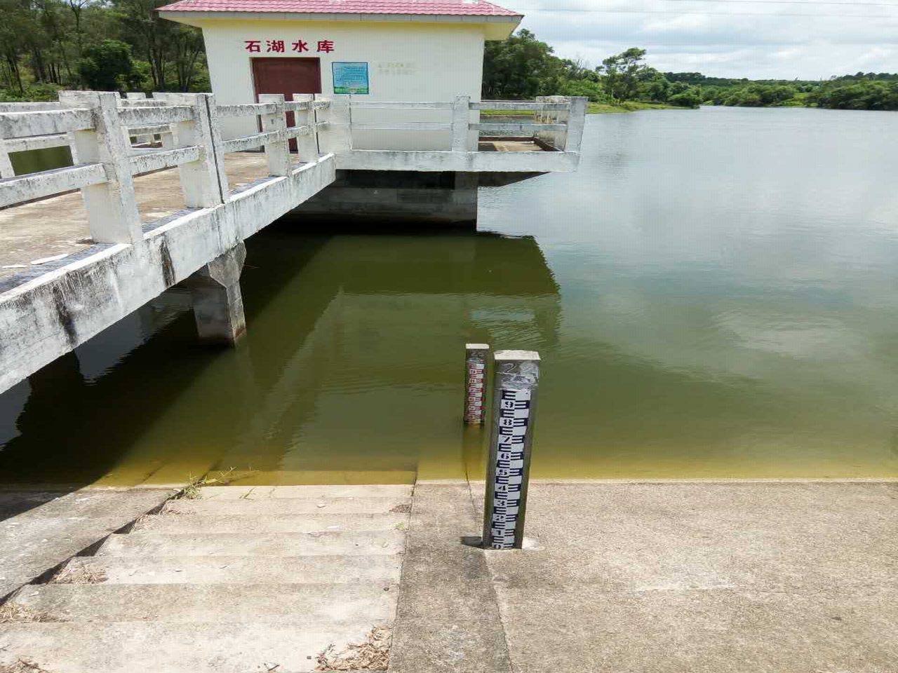 石湖水库