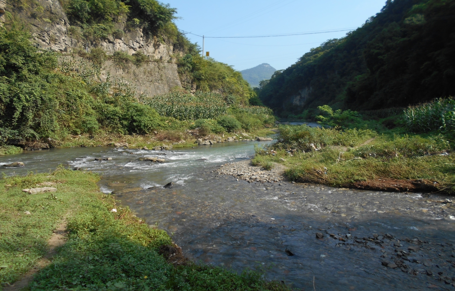 岩河口