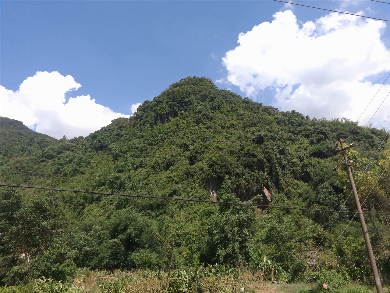 霞山碧水盘龙洞