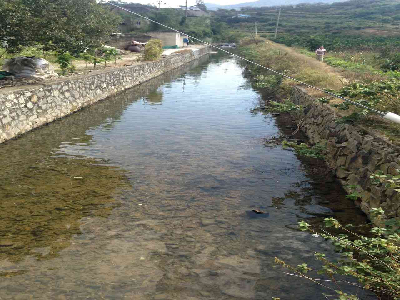 红峰河