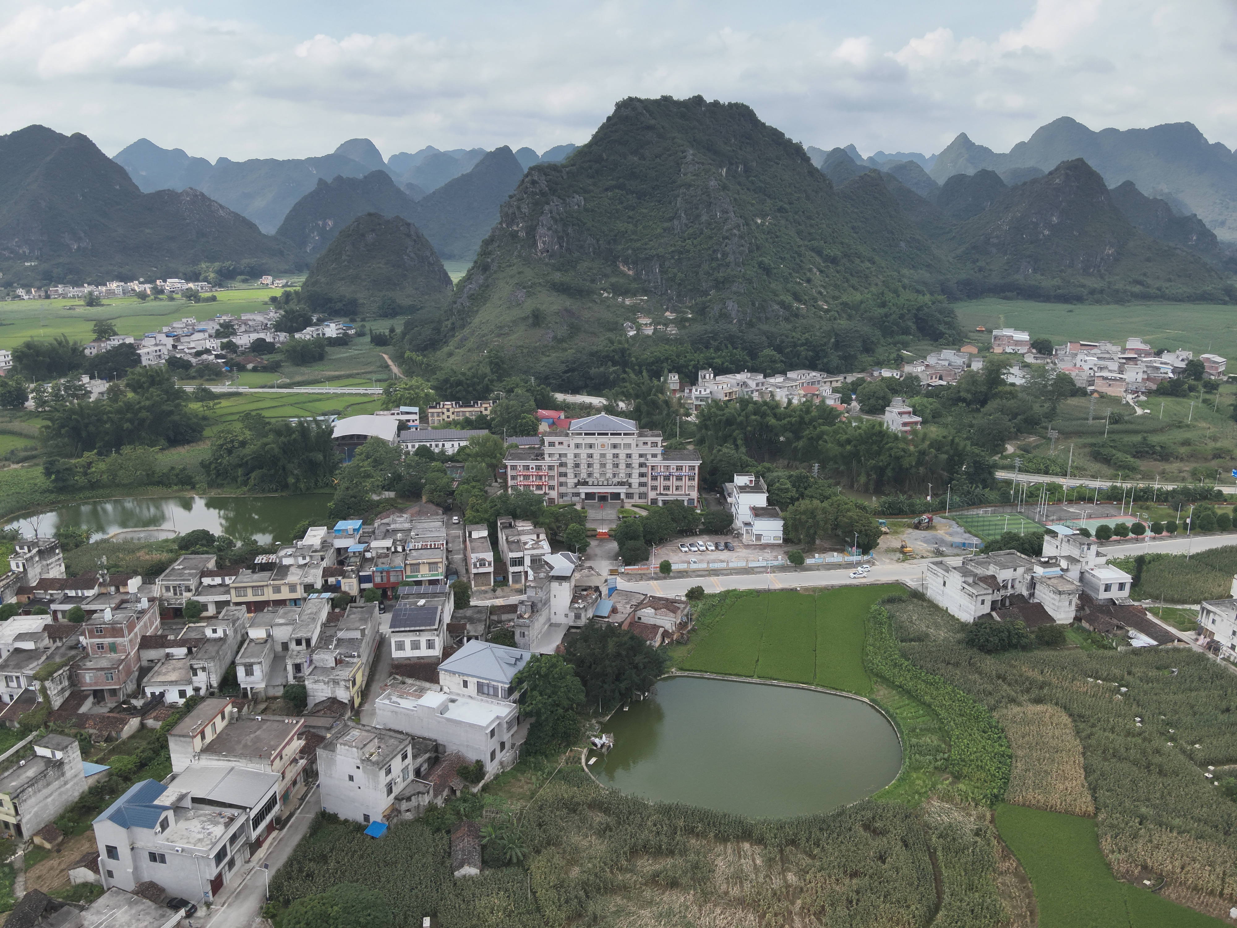 榜圩镇