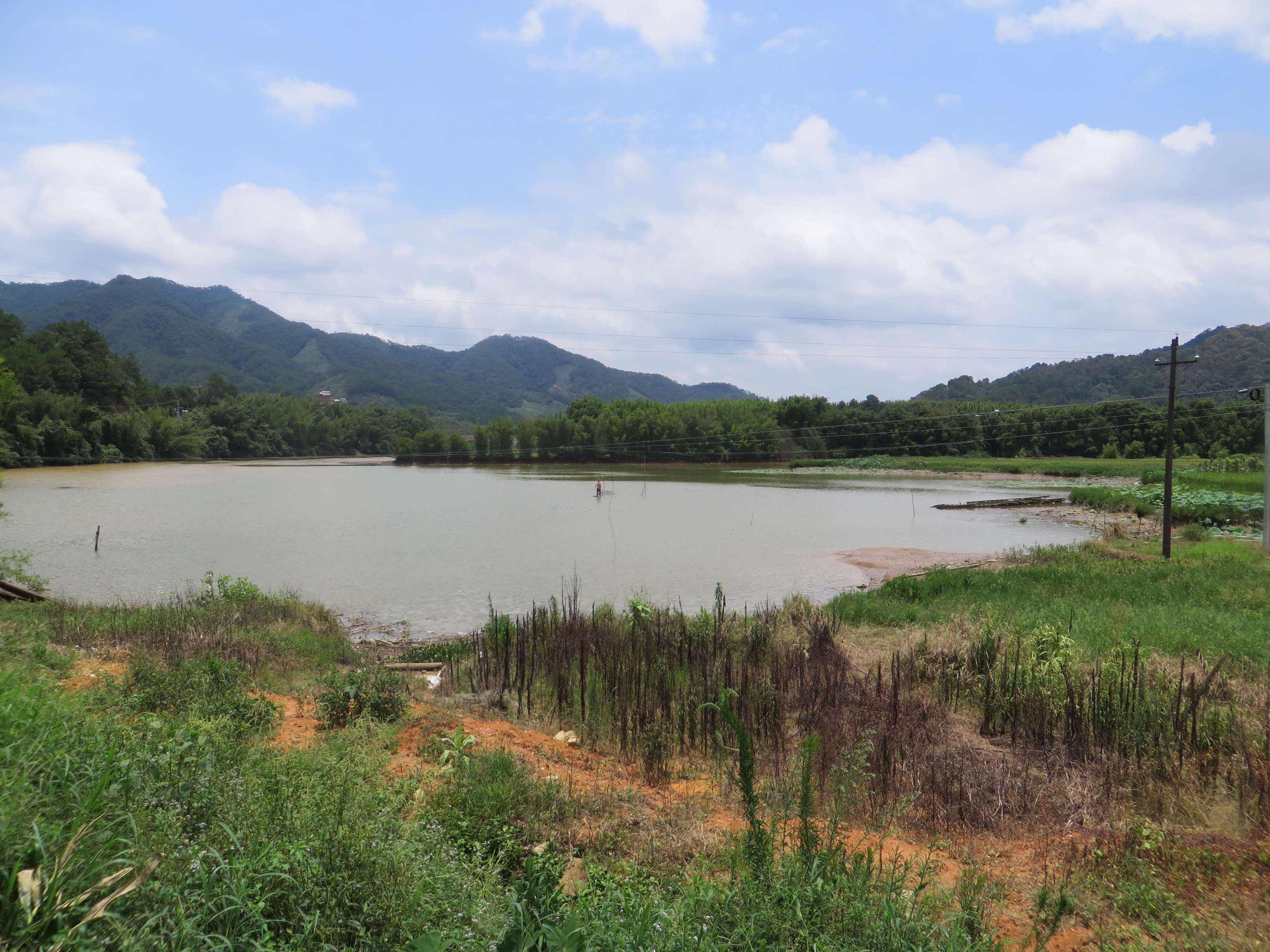 龙冲水库