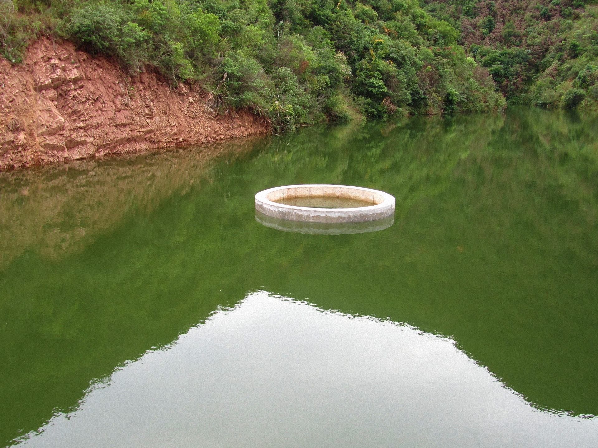 蛇头山水库