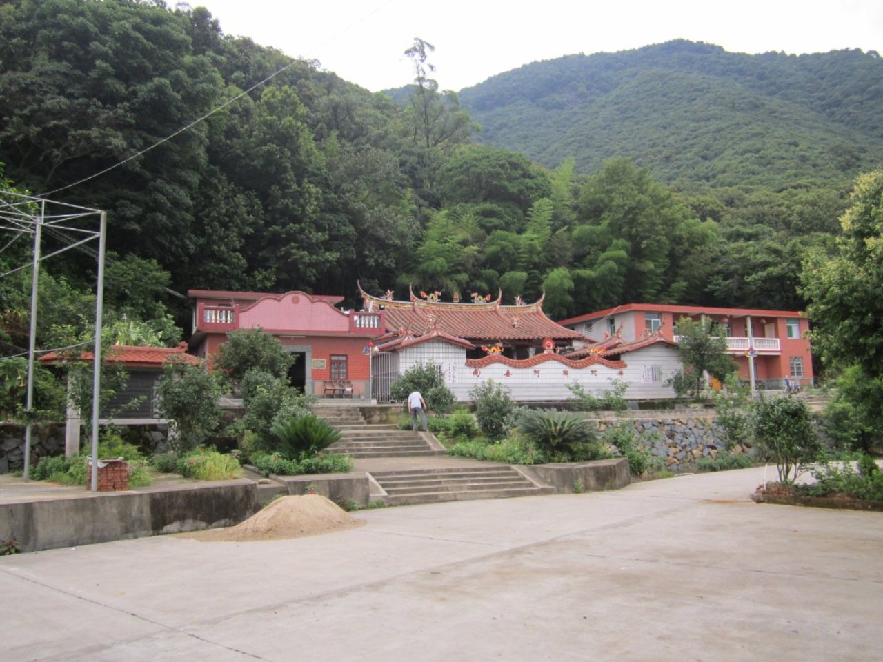 黄墘岩风景区