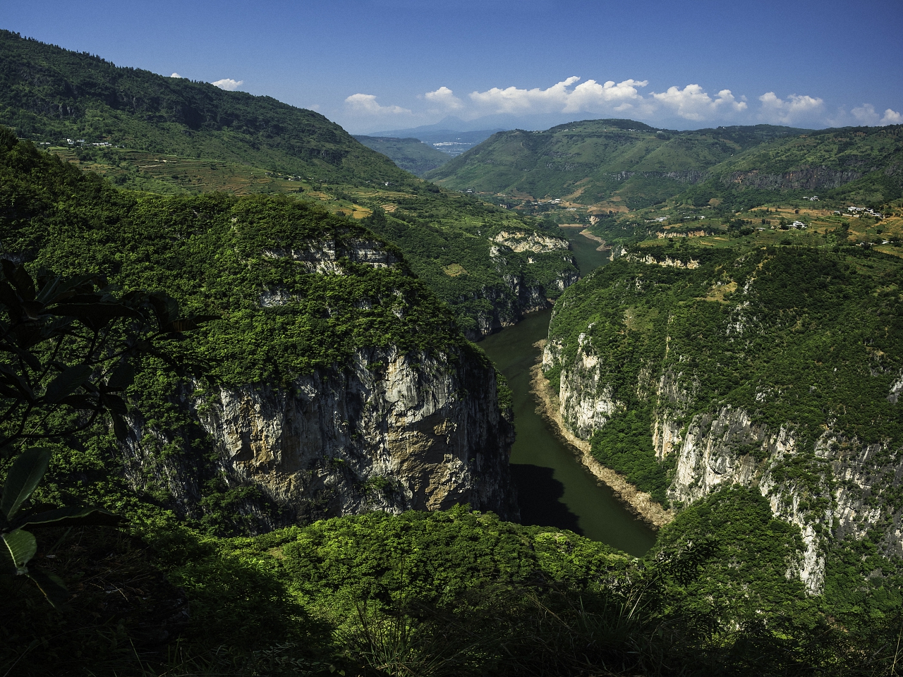 乌蒙山国家地质公园北盘江野钟景区